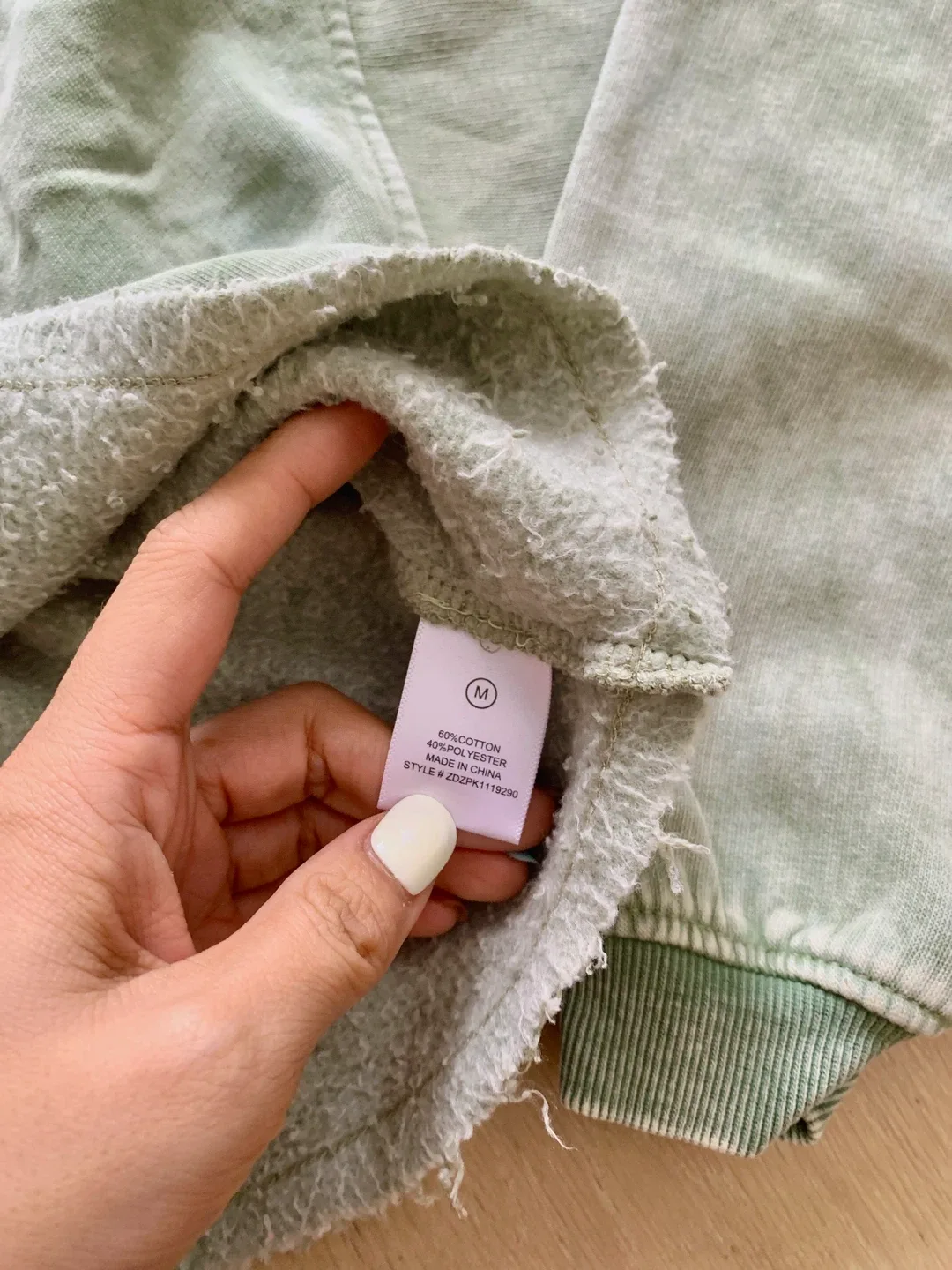 Fashion Nova Light Green Cropped Zip-Up Short Hoodie - Size M image indicator(3)