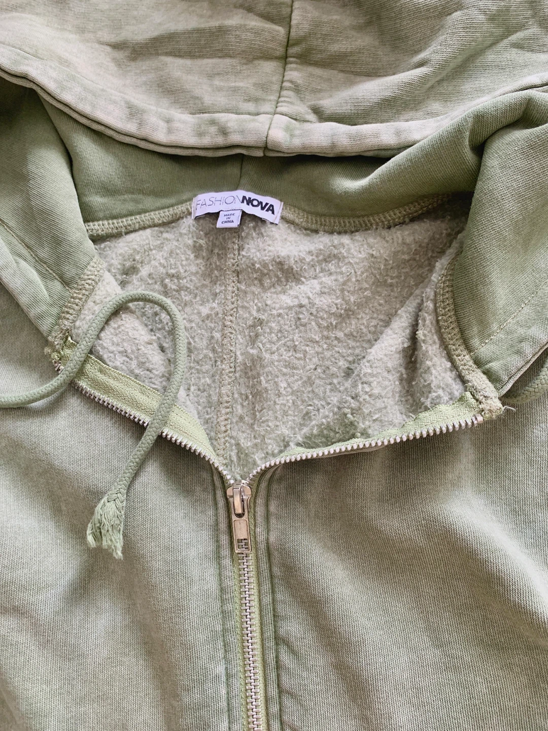 Fashion Nova Sage Green Cropped Hoodie Size M New - photo 3