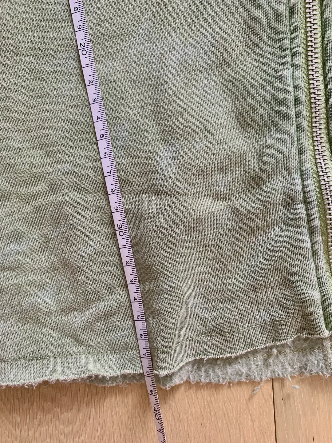 Fashion Nova Light Green Cropped Zip-Up Short Hoodie - Size M image indicator(5)