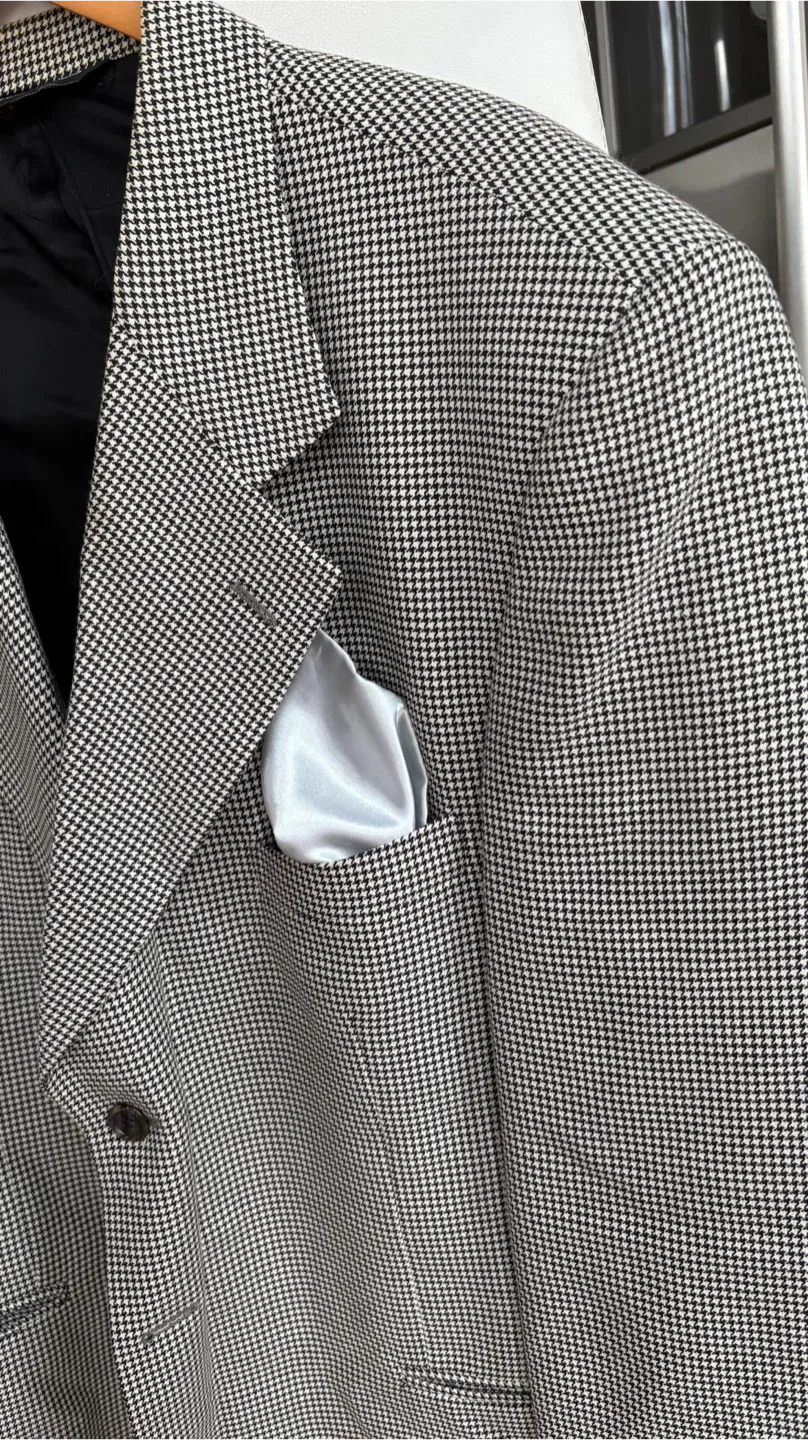 Terrance Houndstooth Blazer - Size 46 image indicator(2)