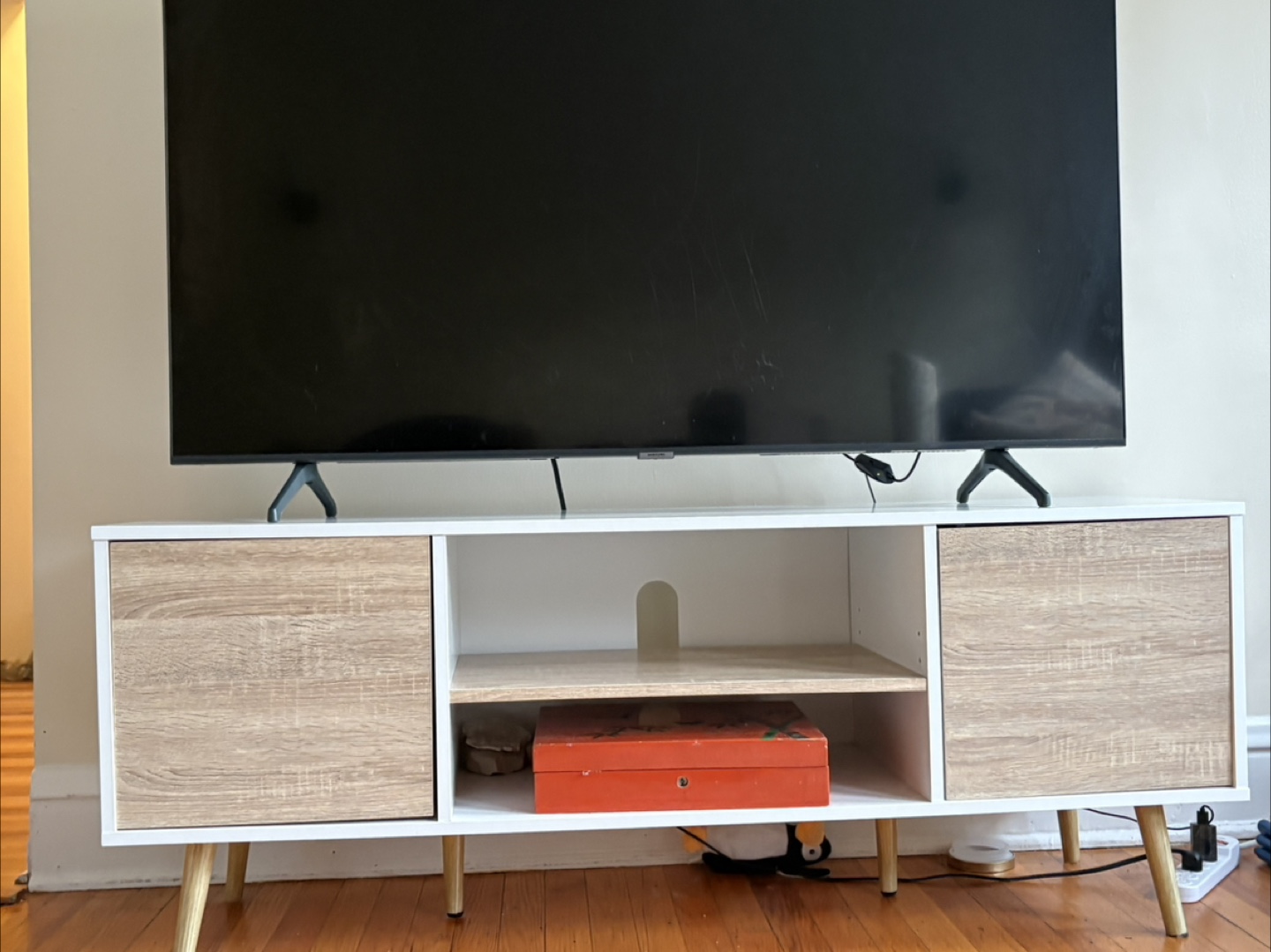 White & Wood TV Stand - photo 2