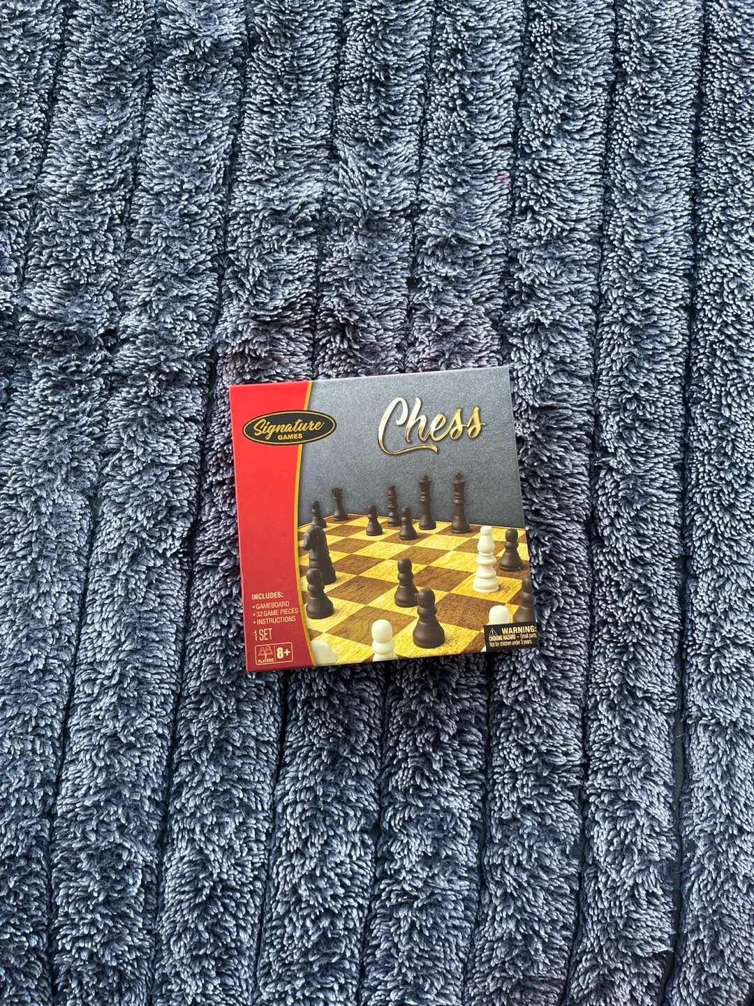 Signature Games Chess Set - New in Box!