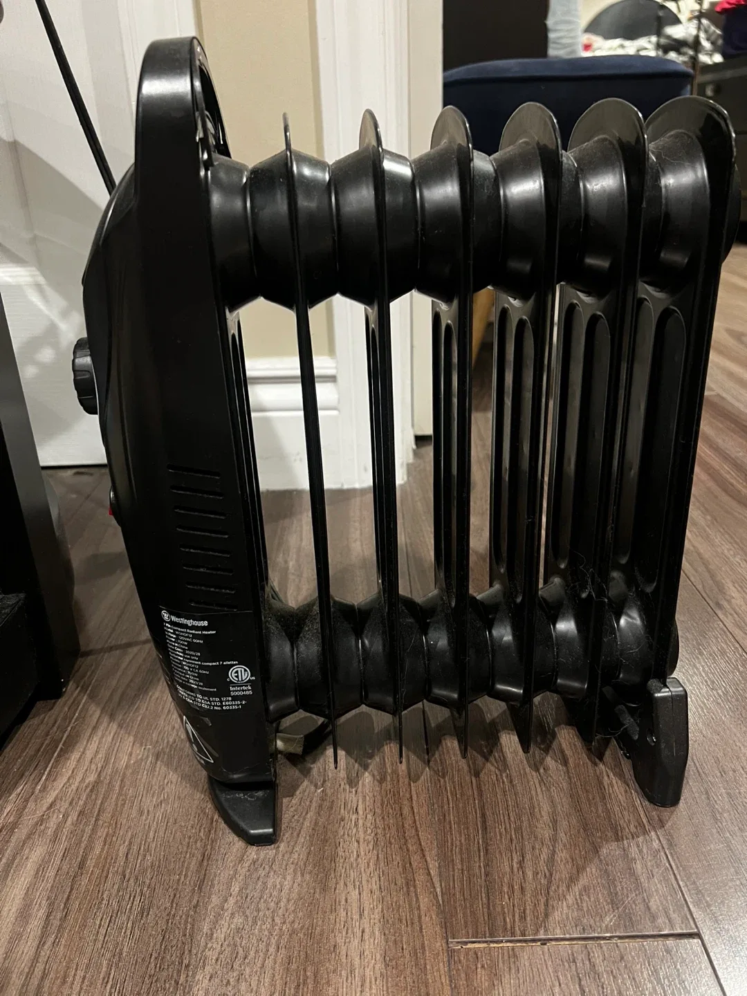 Westinghouse Electric Oil-Filled Radiator Heater - Black 🥕 image indicator(4)