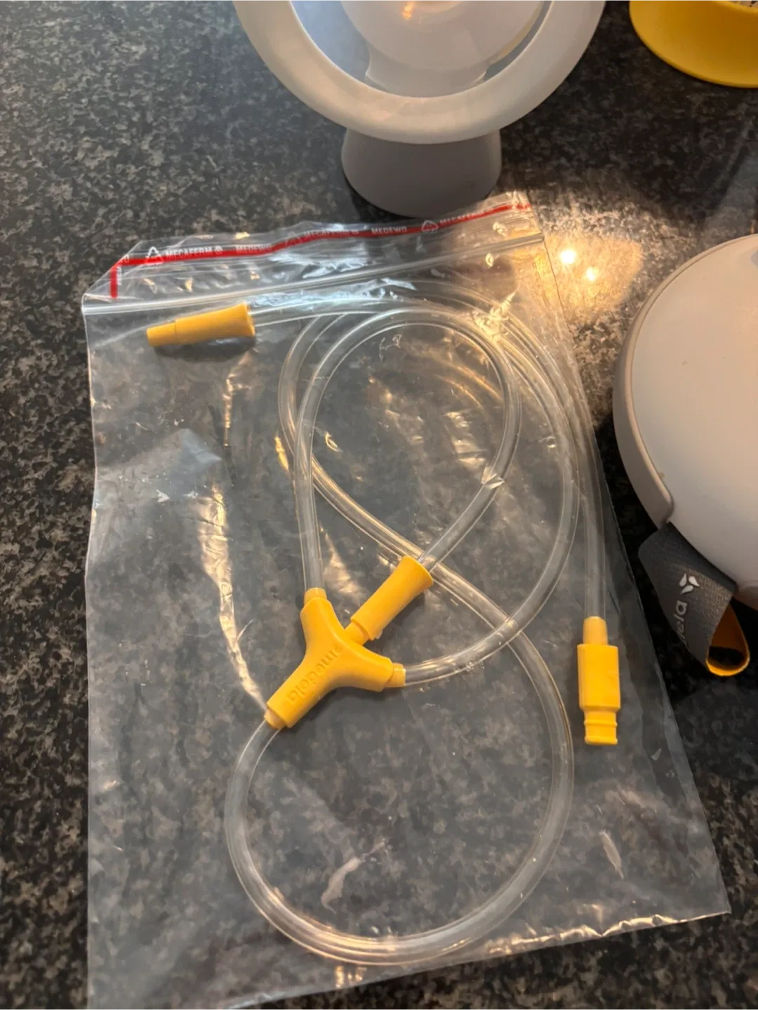 Medela Swing Maxi Double Electric Breast Pump image indicator(3)