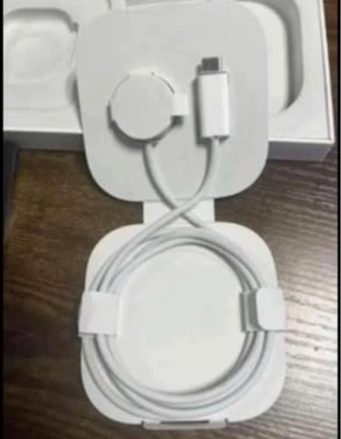 Apple Watch Ultra 2 with Charger image indicator(2)