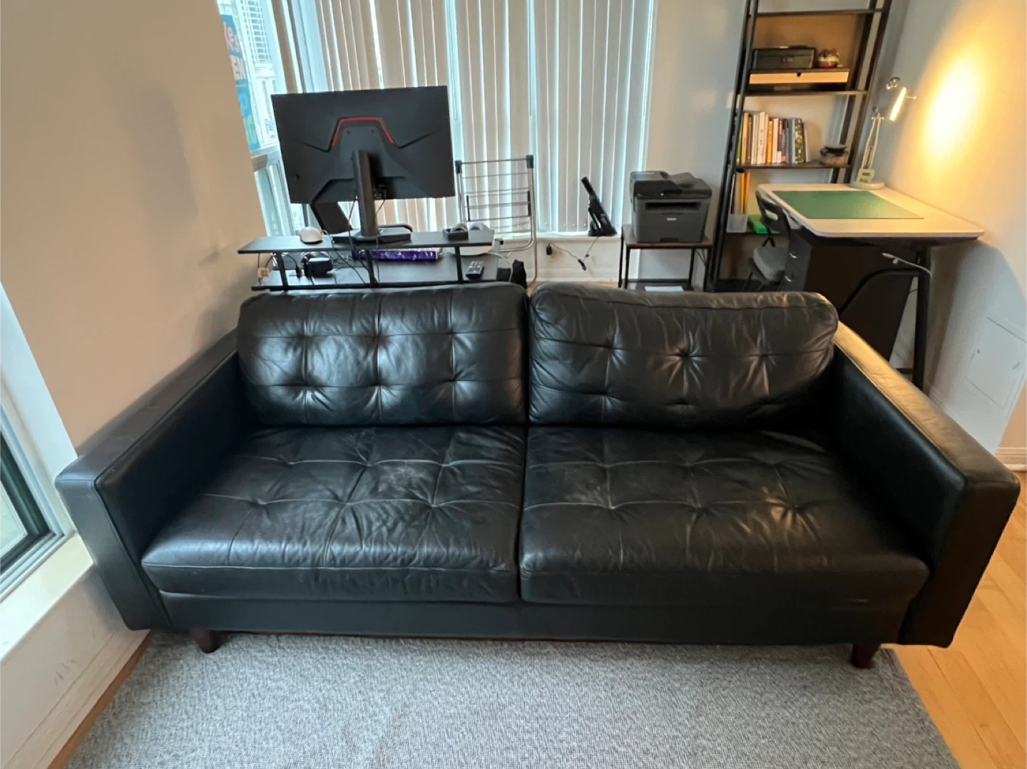 Black Leather 2-Seater Sofa