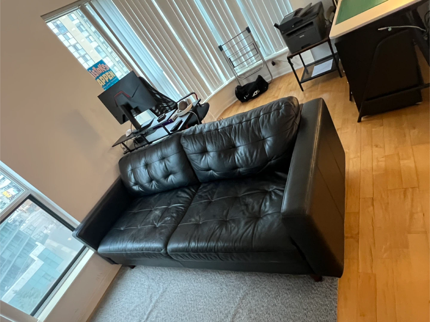 Black Leather 2-Seater Sofa - photo 2