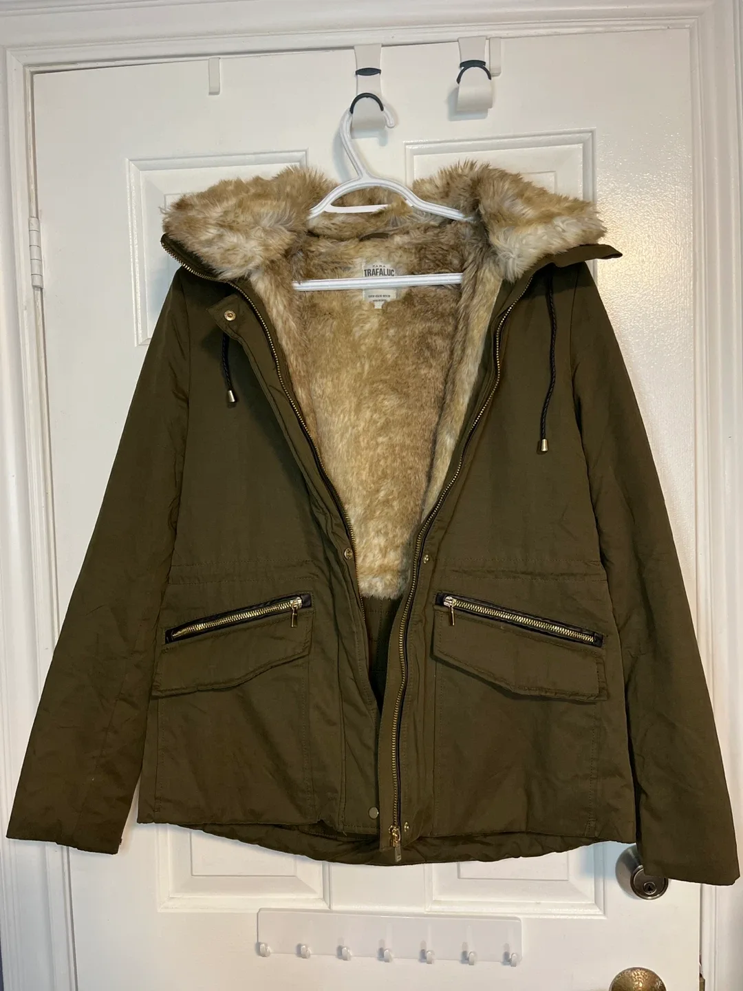 Zara Trafaluc Outerwear Collection Coat-M thumbnail