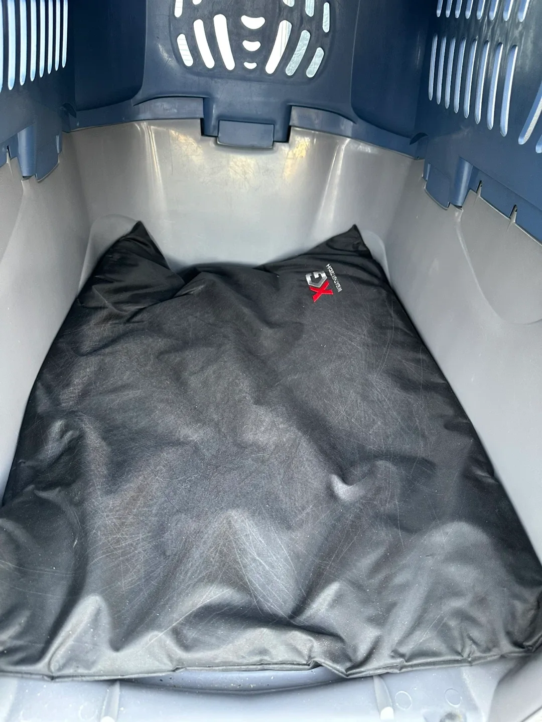 Pet Cargo Carrier image indicator(4)