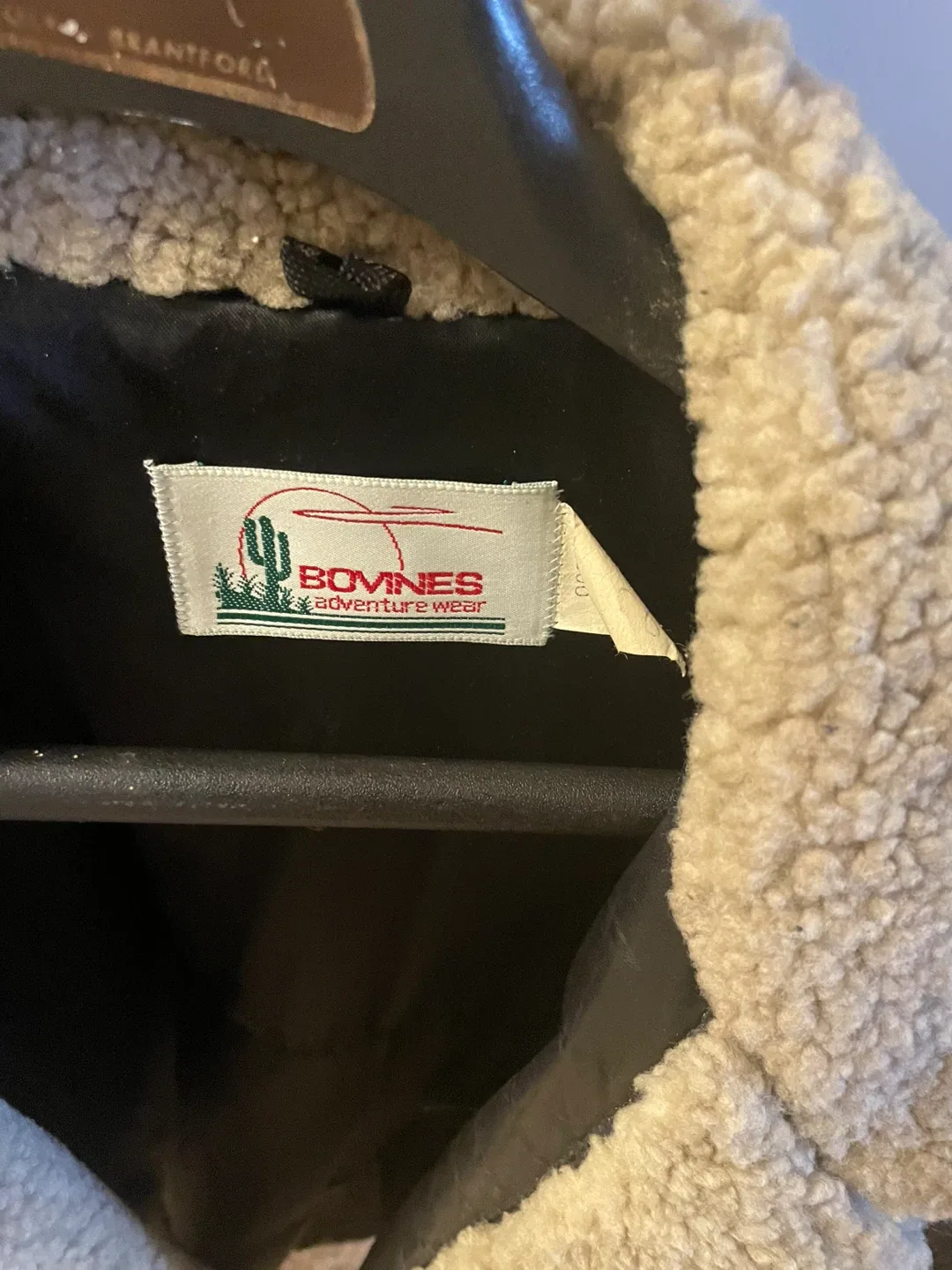 Bovines Leather Jacket with Shearling Collar image indicator(6)