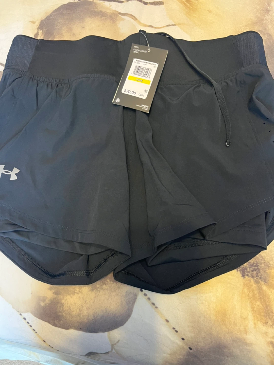 🥕Under Armour Women's Running Shorts - Size M - photo 3