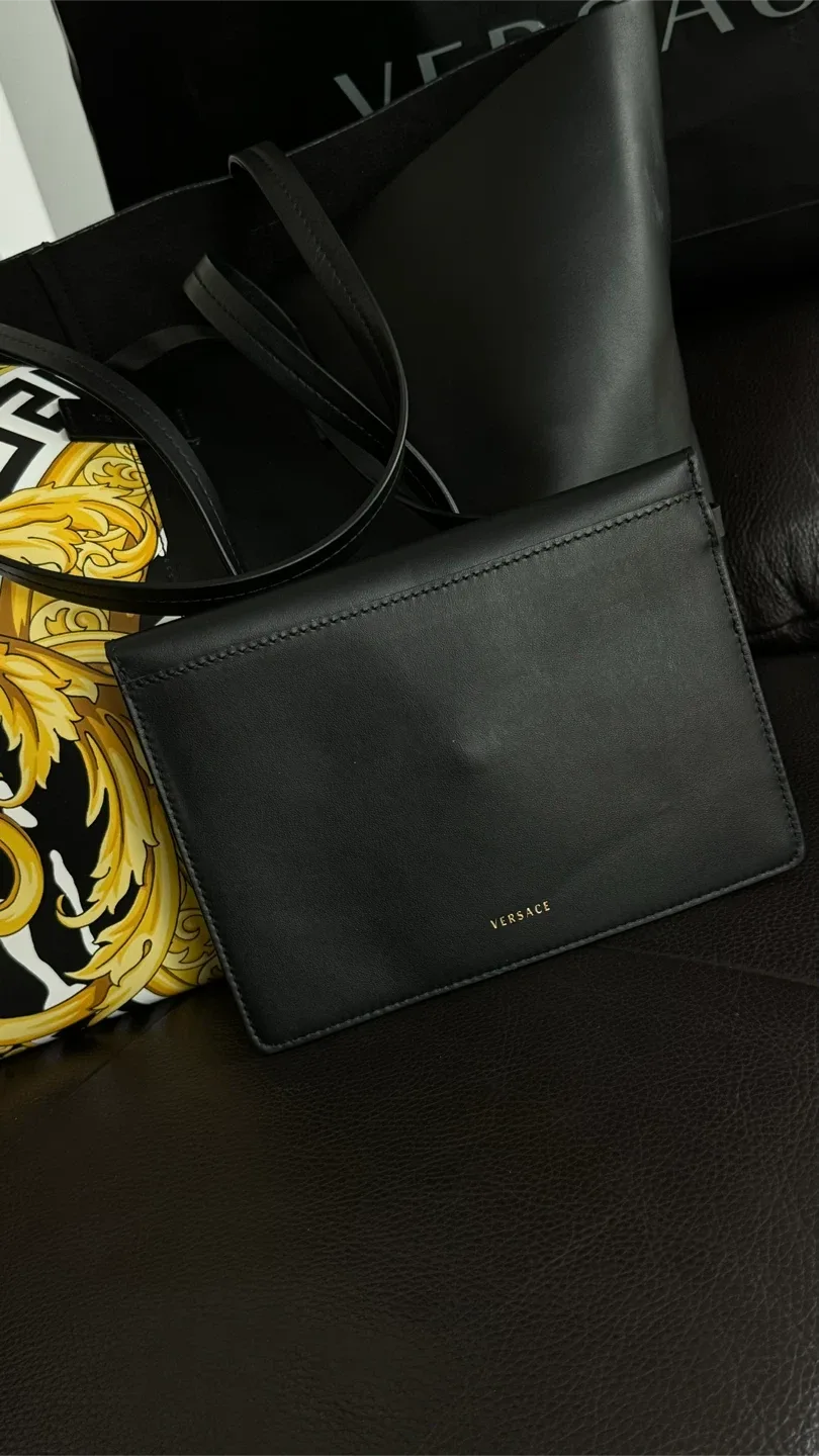 VERSACE Barocco Print Shopper Bag Black/Gold. image indicator(7)