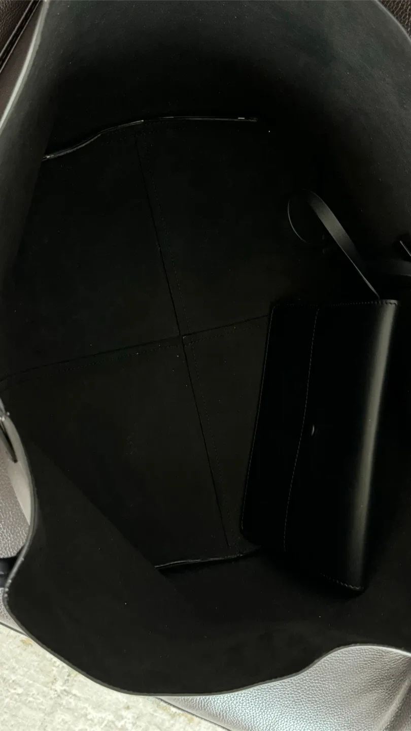 VERSACE Barocco Print Shopper Bag Black/Gold. image indicator(8)