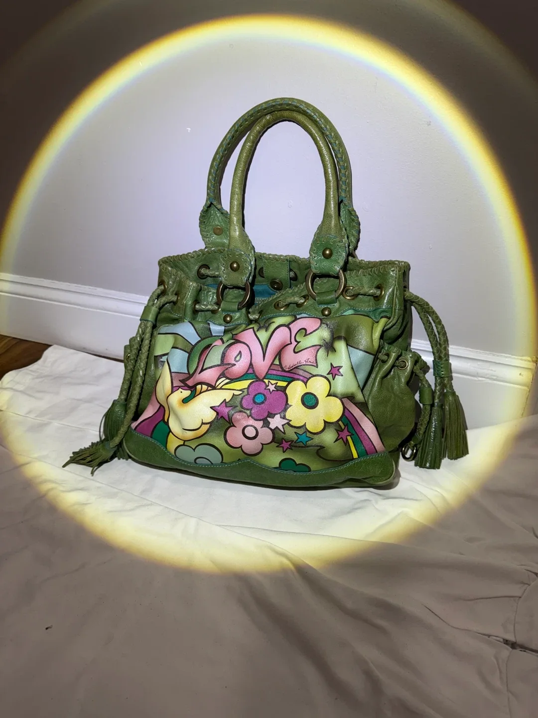 Isabella Fiore Green Leather Handbag image indicator(5)