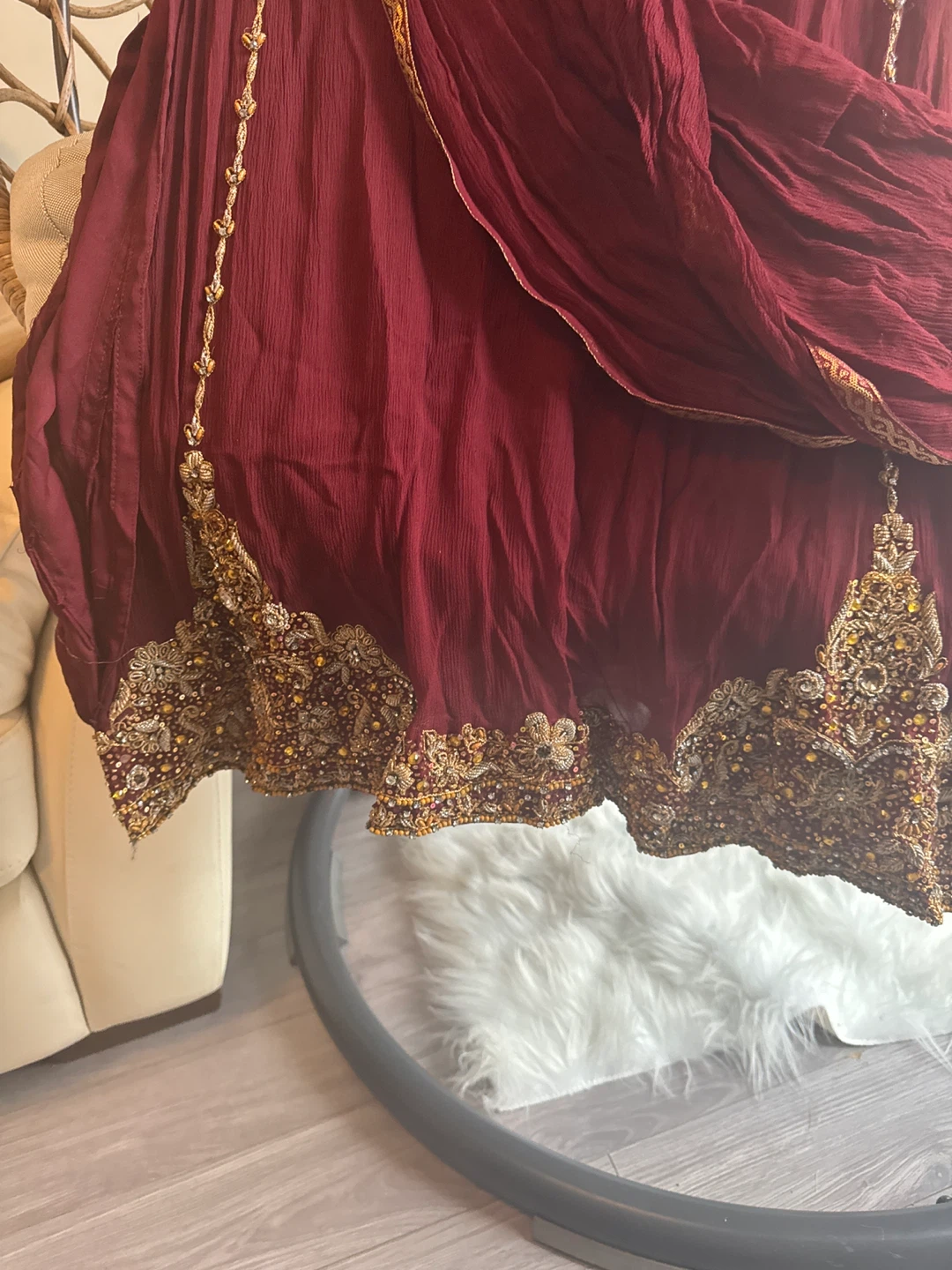 Maroon & Gold Embellished Salwar Kameez - photo 3
