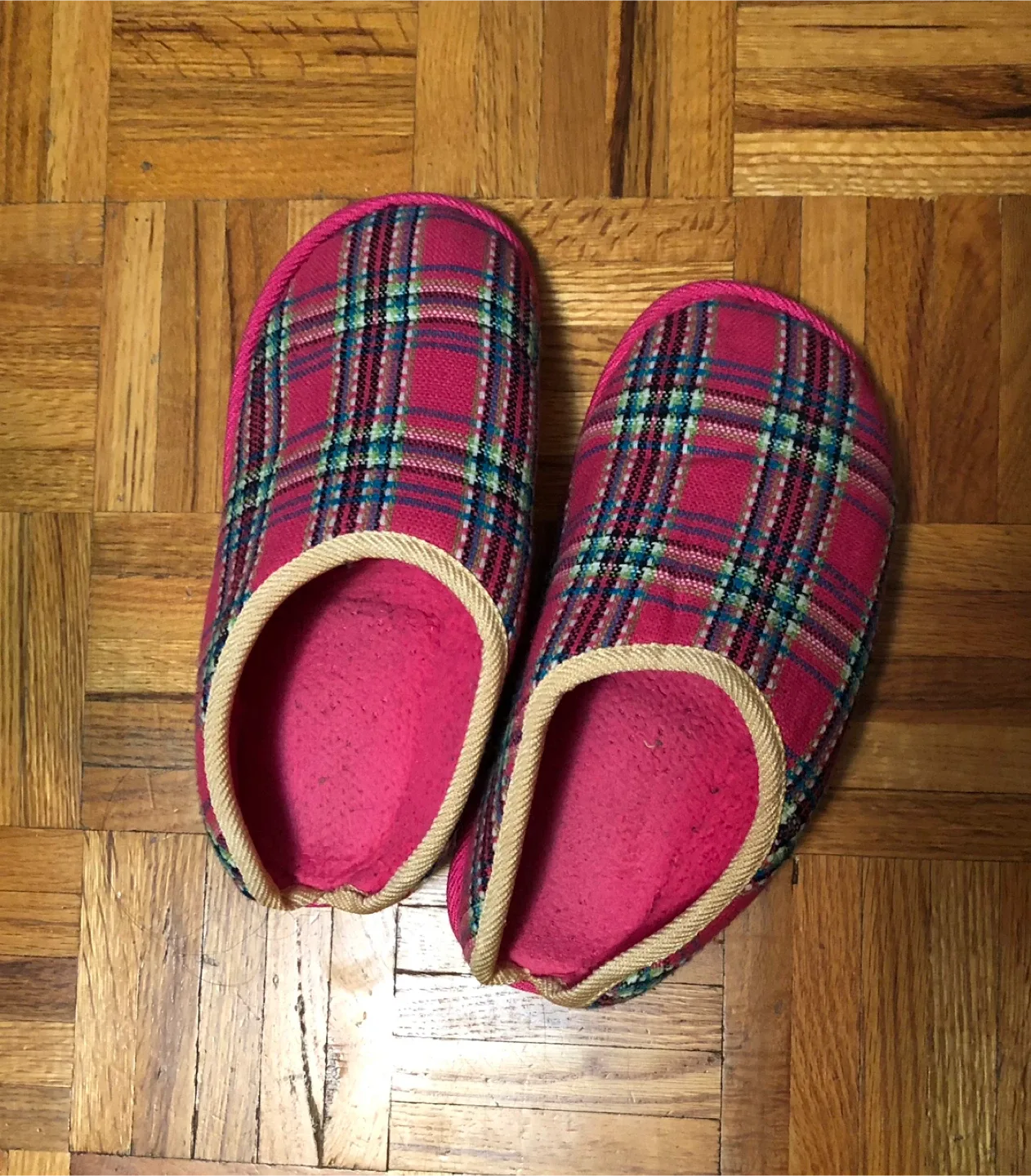 Pink Plaid Slippers size 7/7.5 image indicator(2)