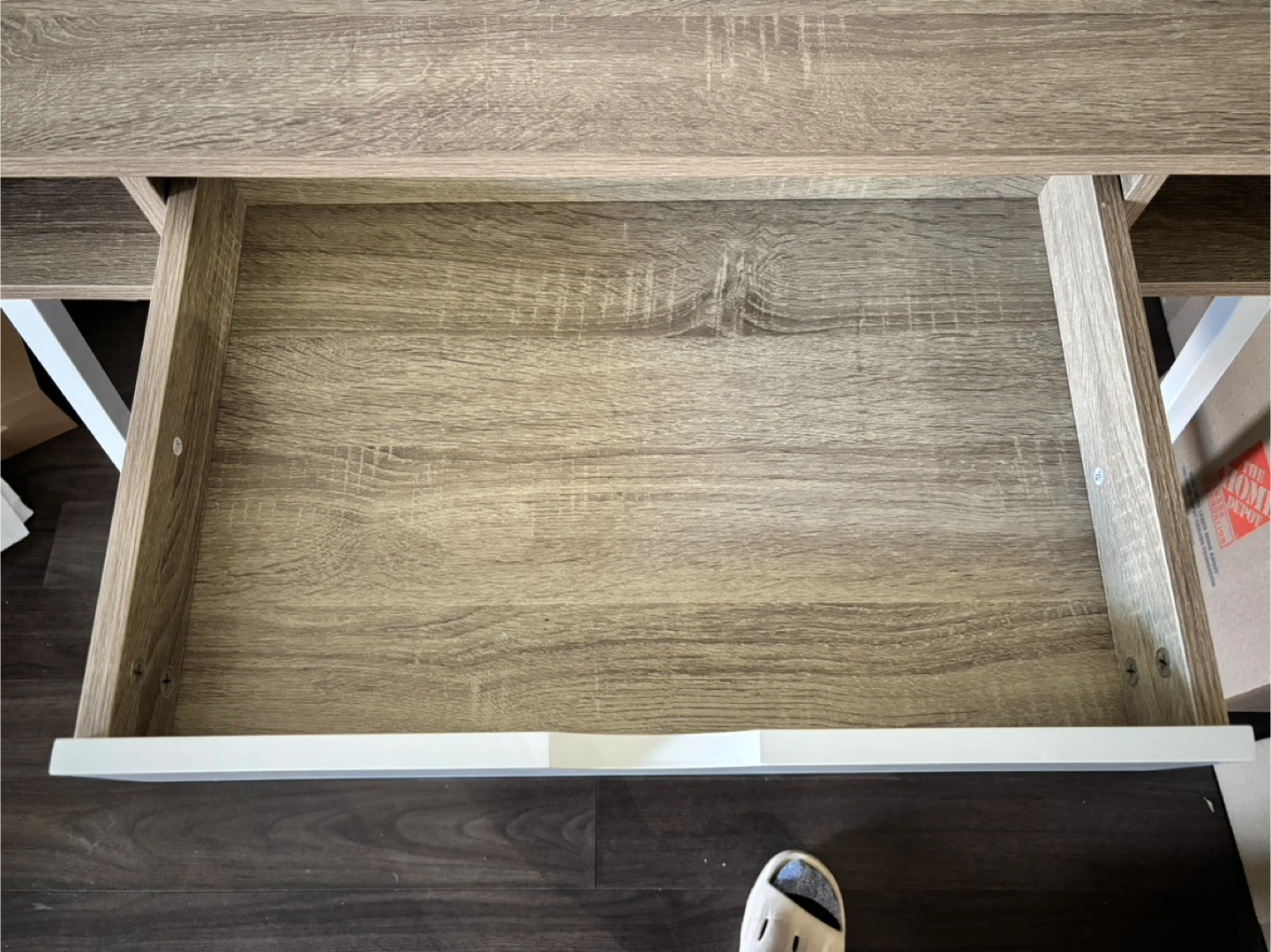 Desk for study or makeup vanity - photo 4