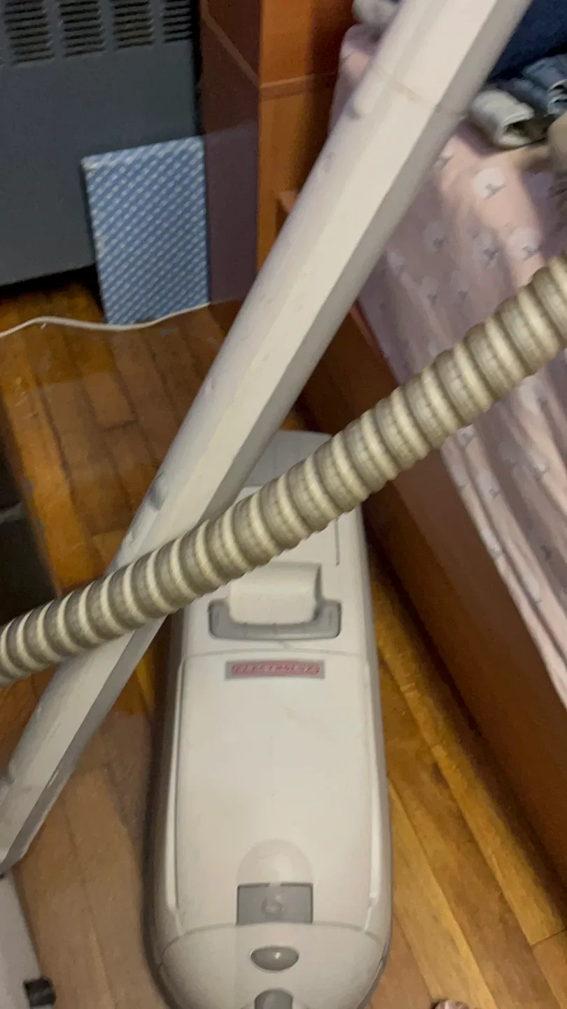 Electrolux.   Model.  8000 w/ attachments. image indicator(2)