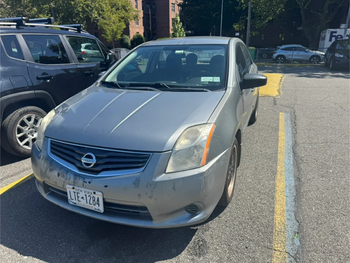 Nissan Sentra - 2012