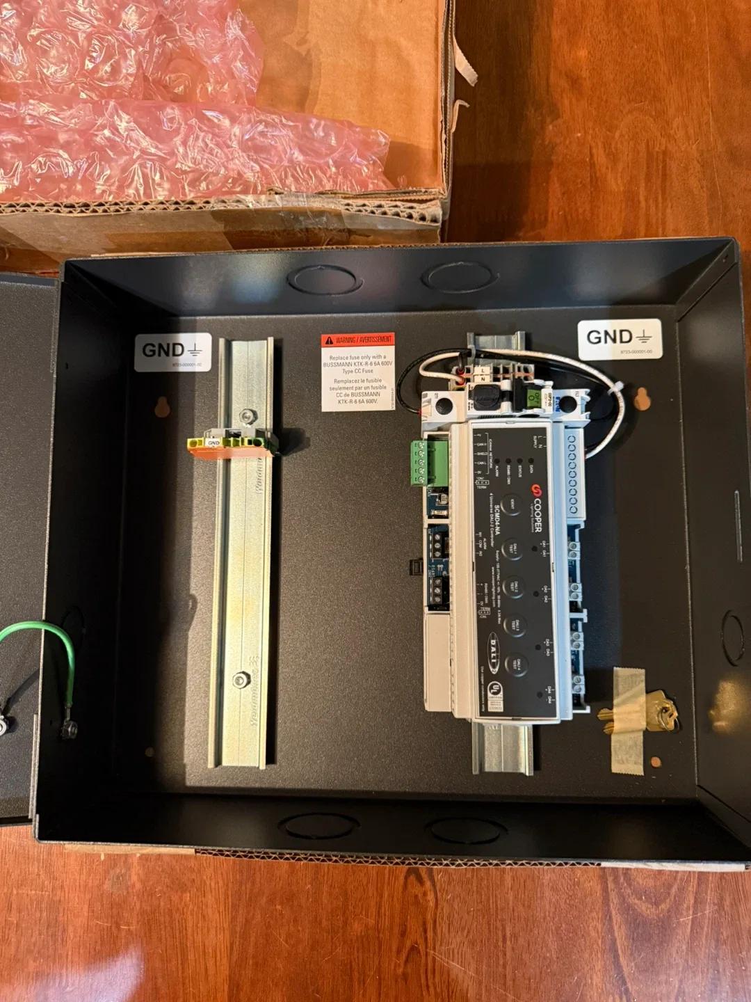 Cooper Lighting Control Panel image indicator(4)