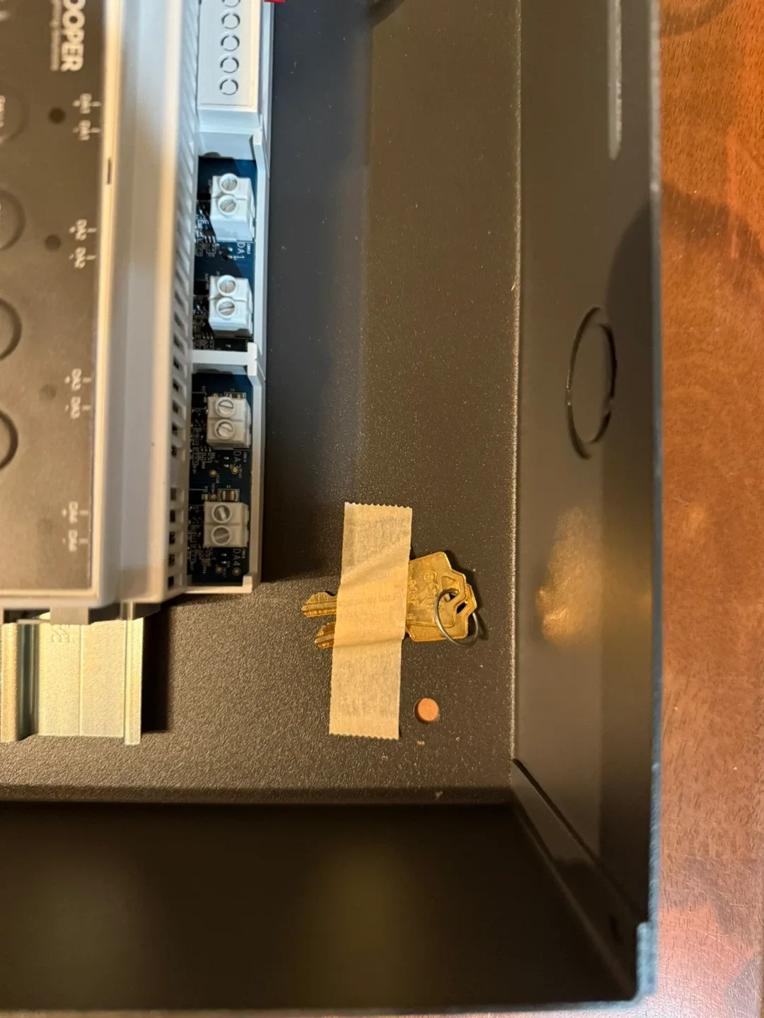 Cooper Lighting Control Panel image indicator(5)