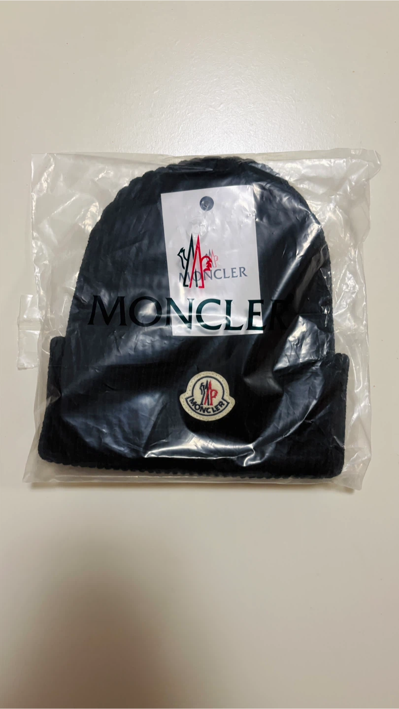 Moncler Black Beanie