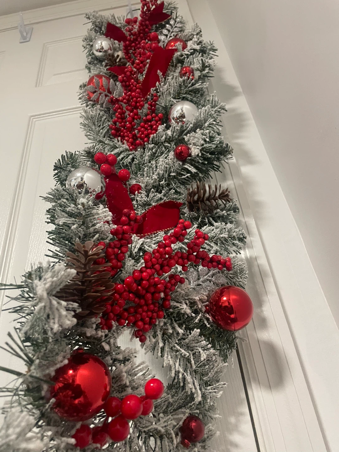 Christmas Garland with Red & Silver Ornaments - photo 2