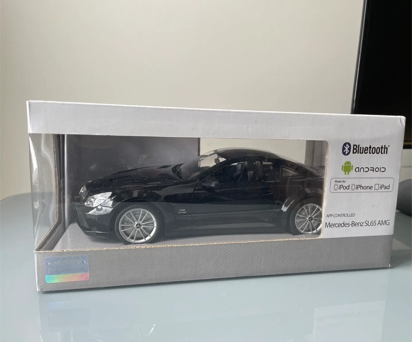 Mercedes-Benz SL65 AMG App-Controlled 1:16 Scale thumbnail