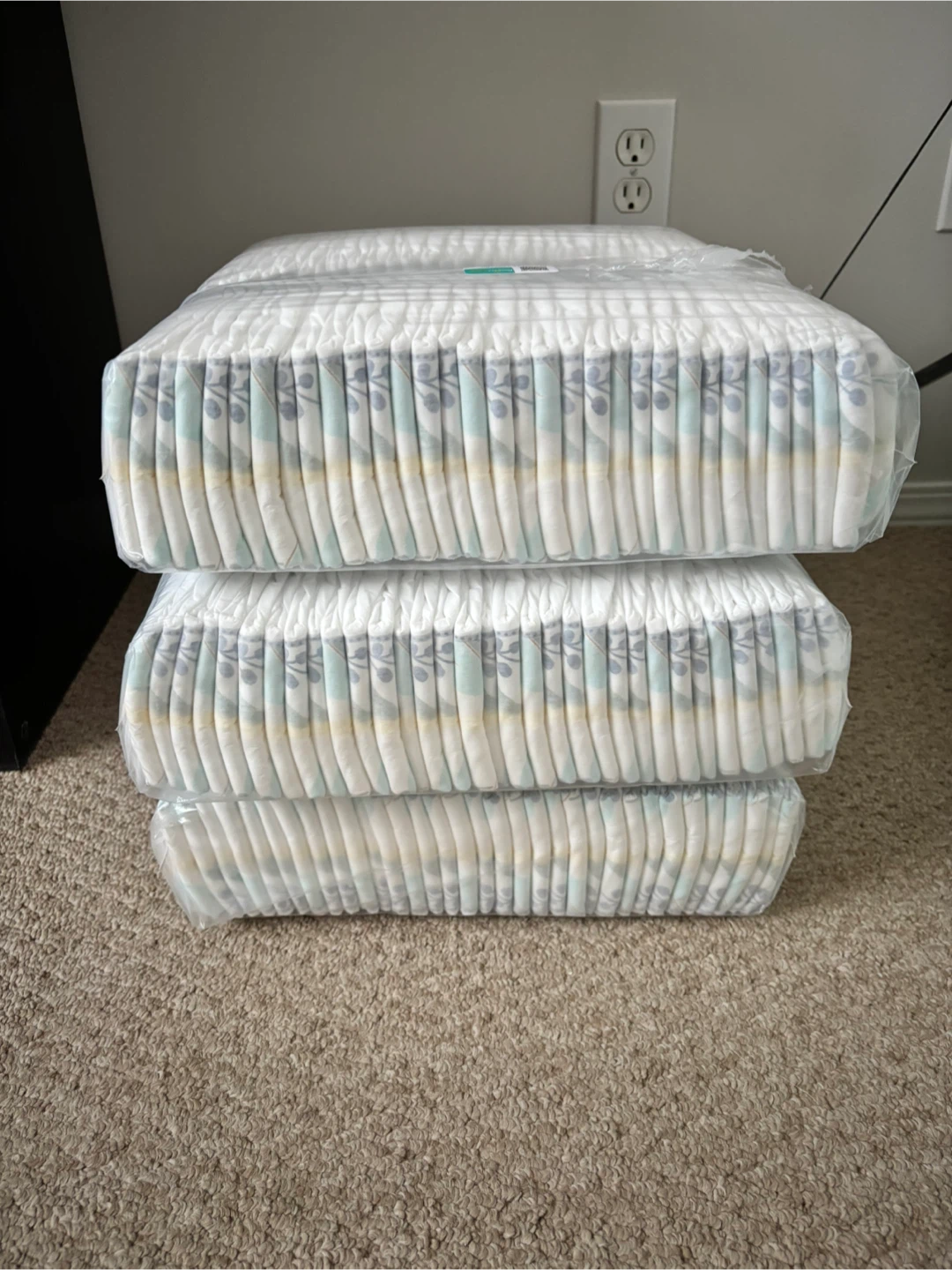 Pampers Swaddlers Size 2 - New