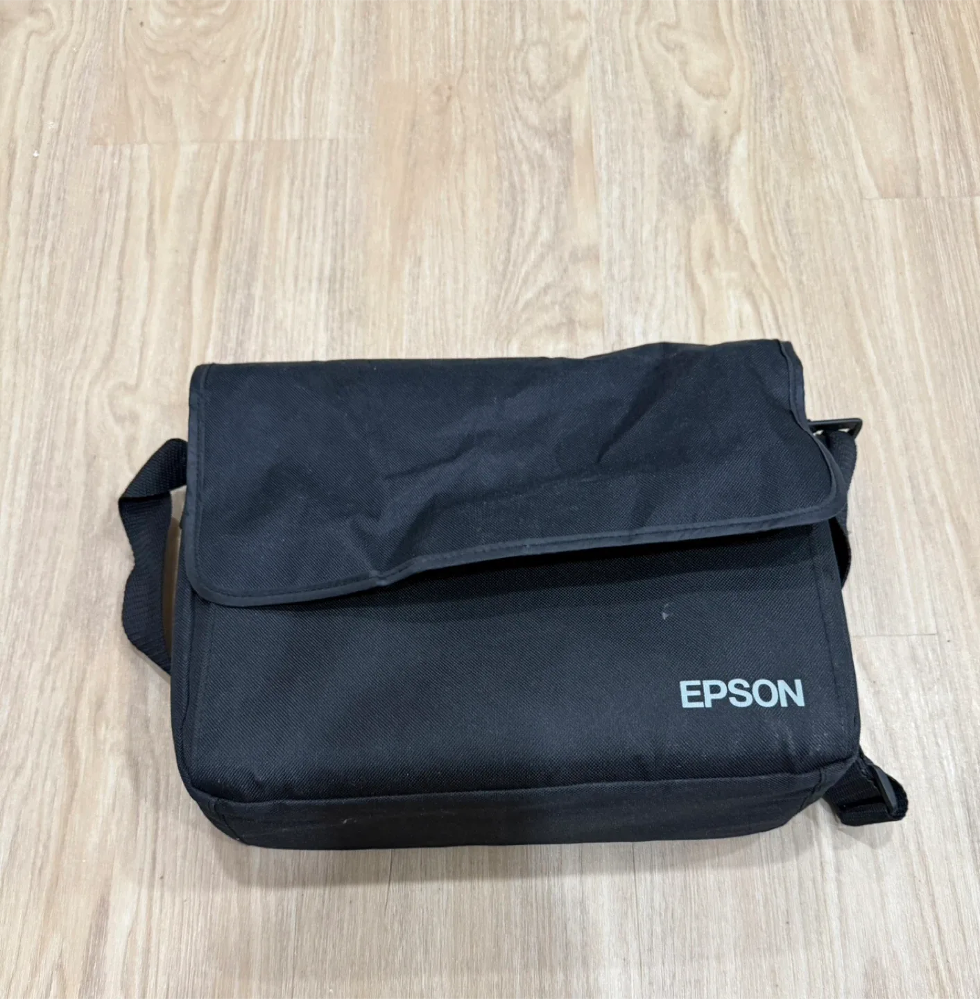 Epson PowerLite 1770W Portable Projector image indicator(4)