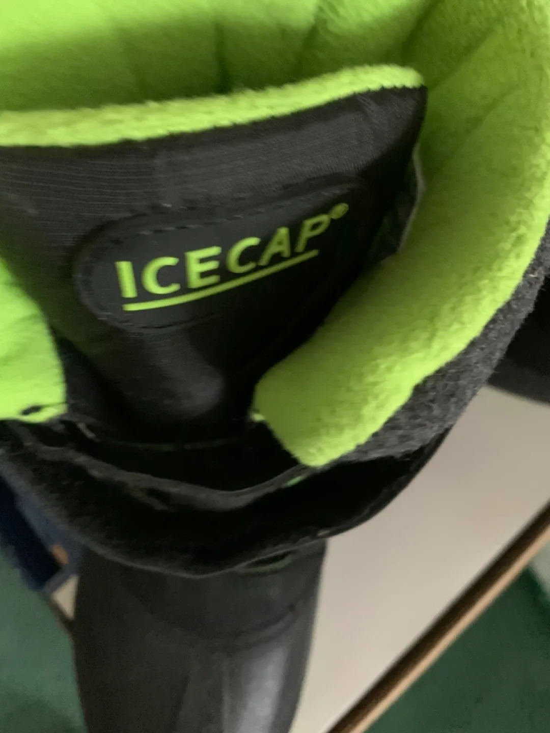 Icecap Snowdrift Winter Boots - Size 2 image indicator(5)
