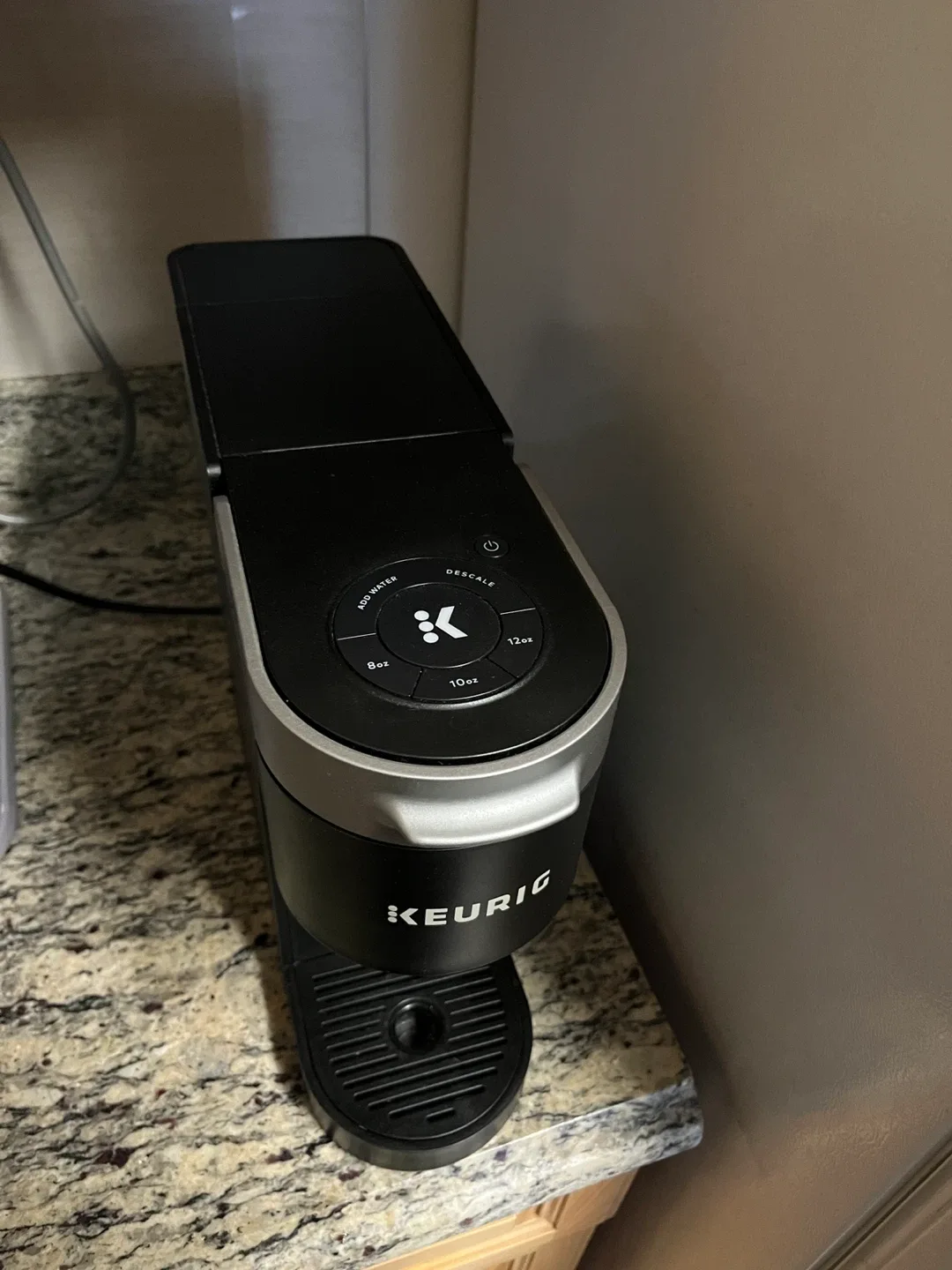 Keurig Single Serve Coffee Maker - Black image indicator(2)