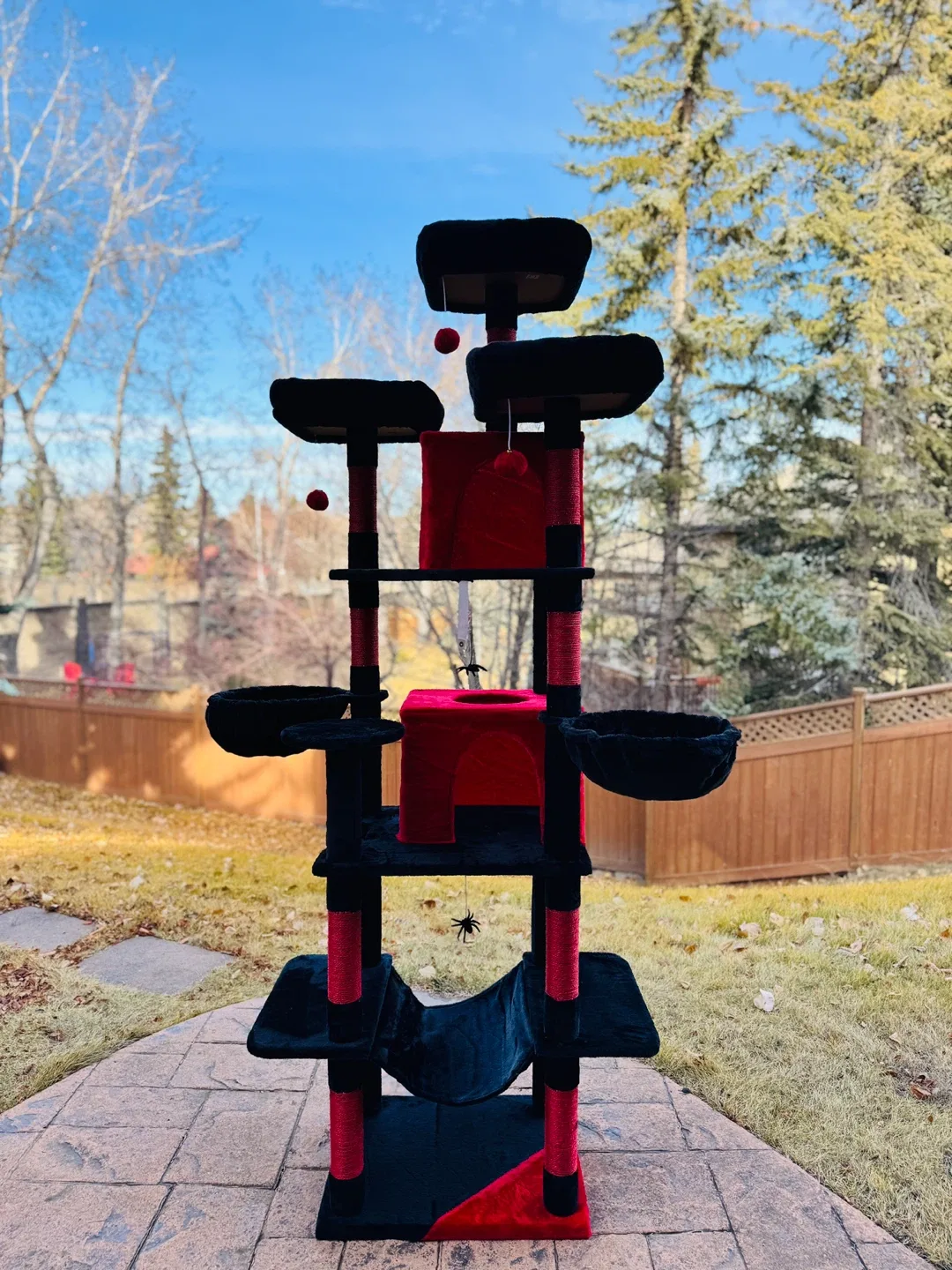 Globlazer F80-GT Cat Tree – 80” Tall, Super Sturdy & Stylish! image indicator(6)