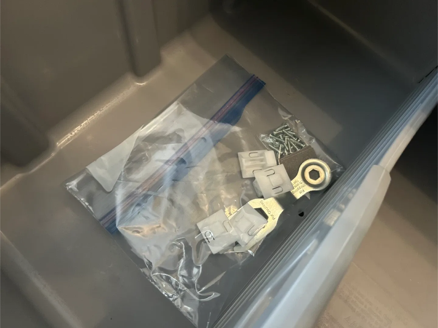 LG WDP4V 27" Washer/Dryer Pedestal in Graphite Steel 🥕 image indicator(3)