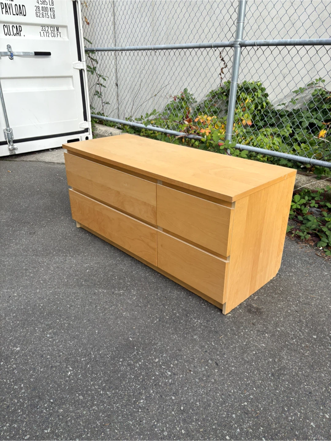 Light Wood 4-Drawer Dresser