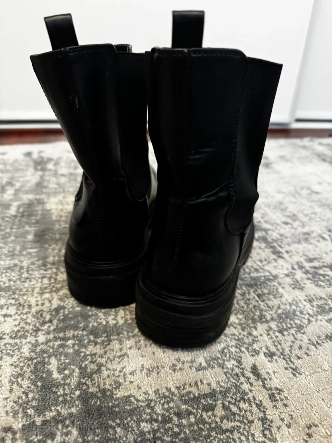 Black leather Boots, Size 6 image indicator(3)