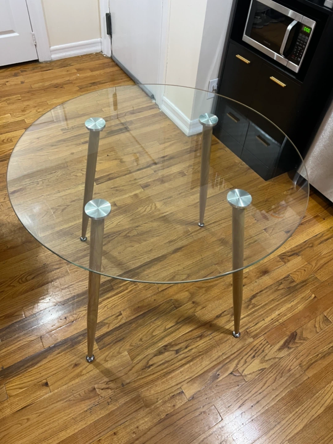 Round Glass Top Dining Table - photo 5