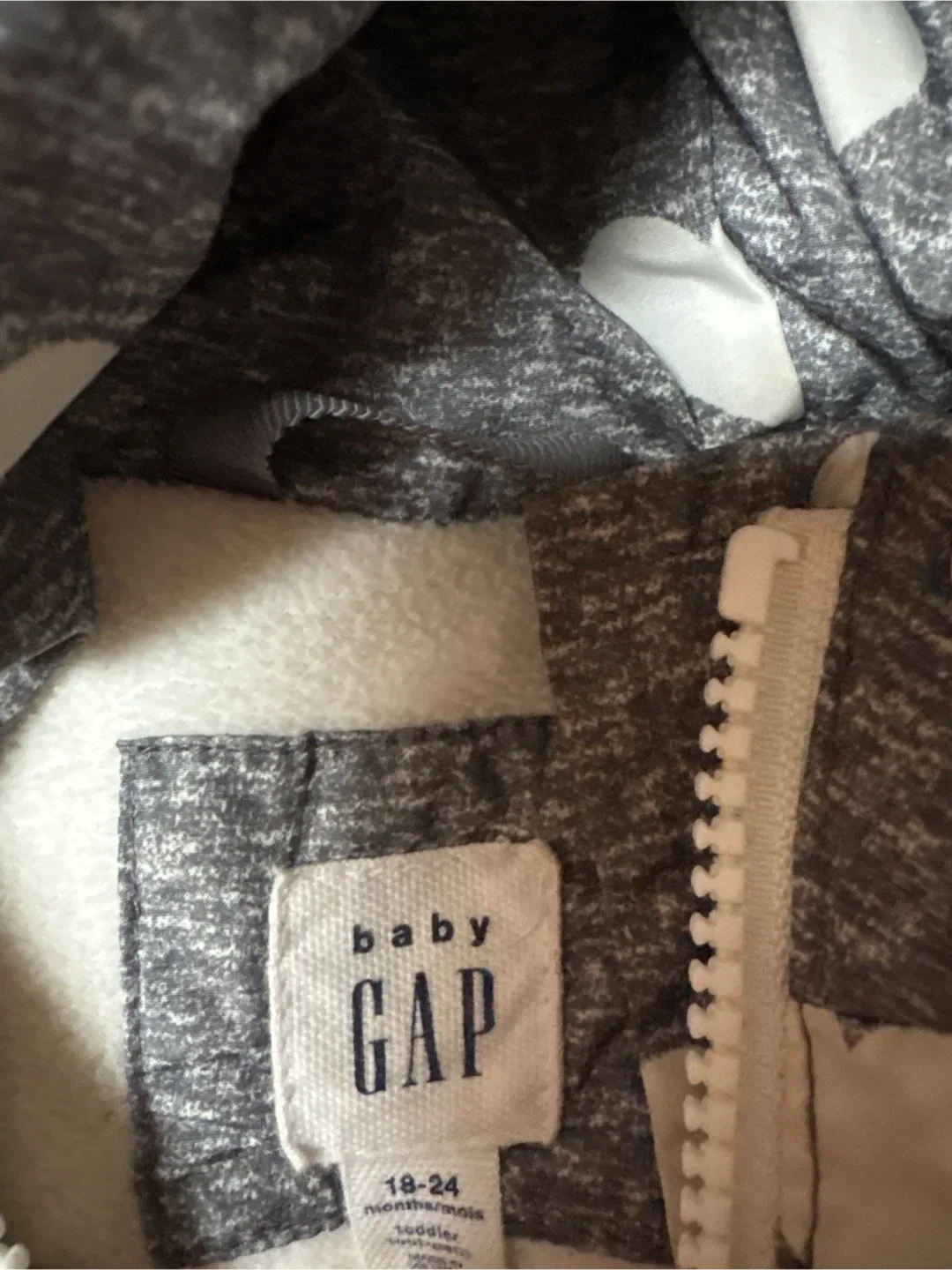 Baby Gap 18-24 Months Winter Outfit image indicator(2)