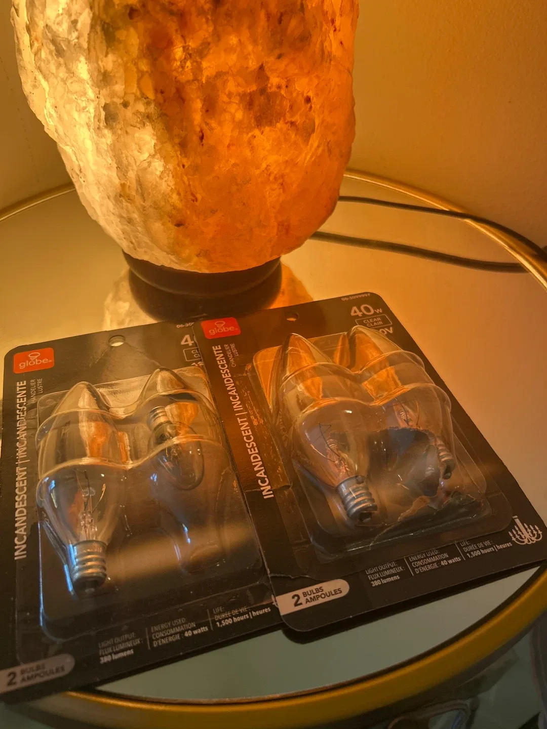 20lb Himalayan Salt Lamp with Extra Bulbs image indicator(2)