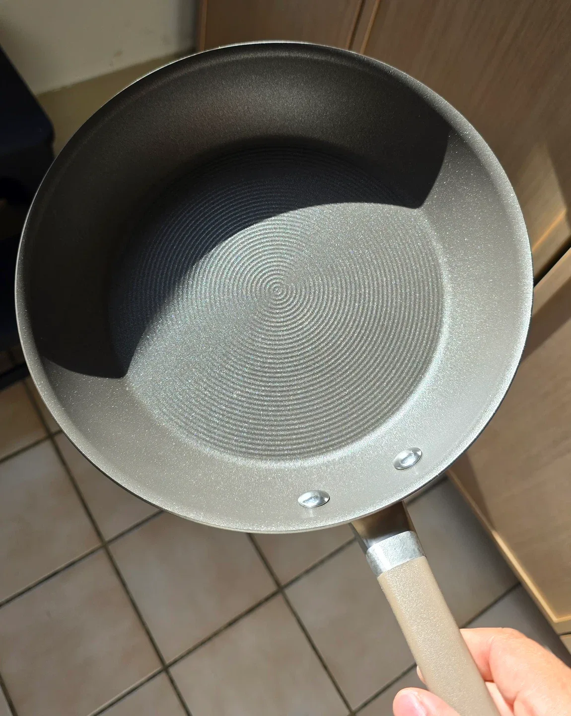 Circulon Premier Professional Nonstick Fry Pan image indicator(5)