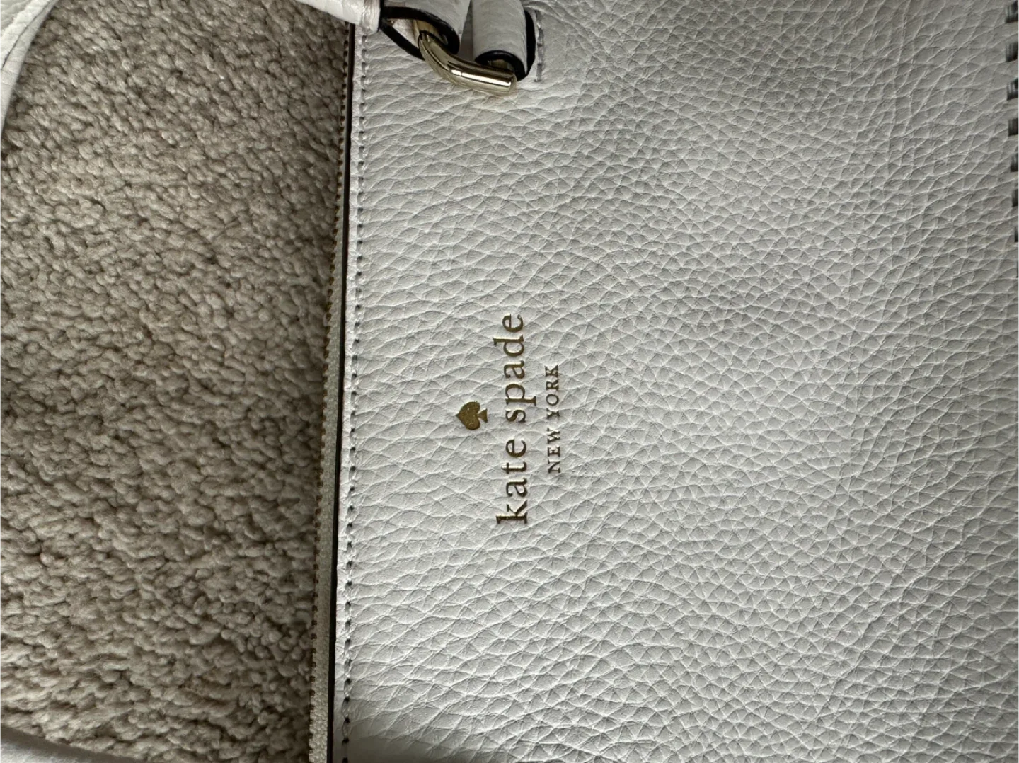 Kate Spade White Leather Handbag image indicator(2)