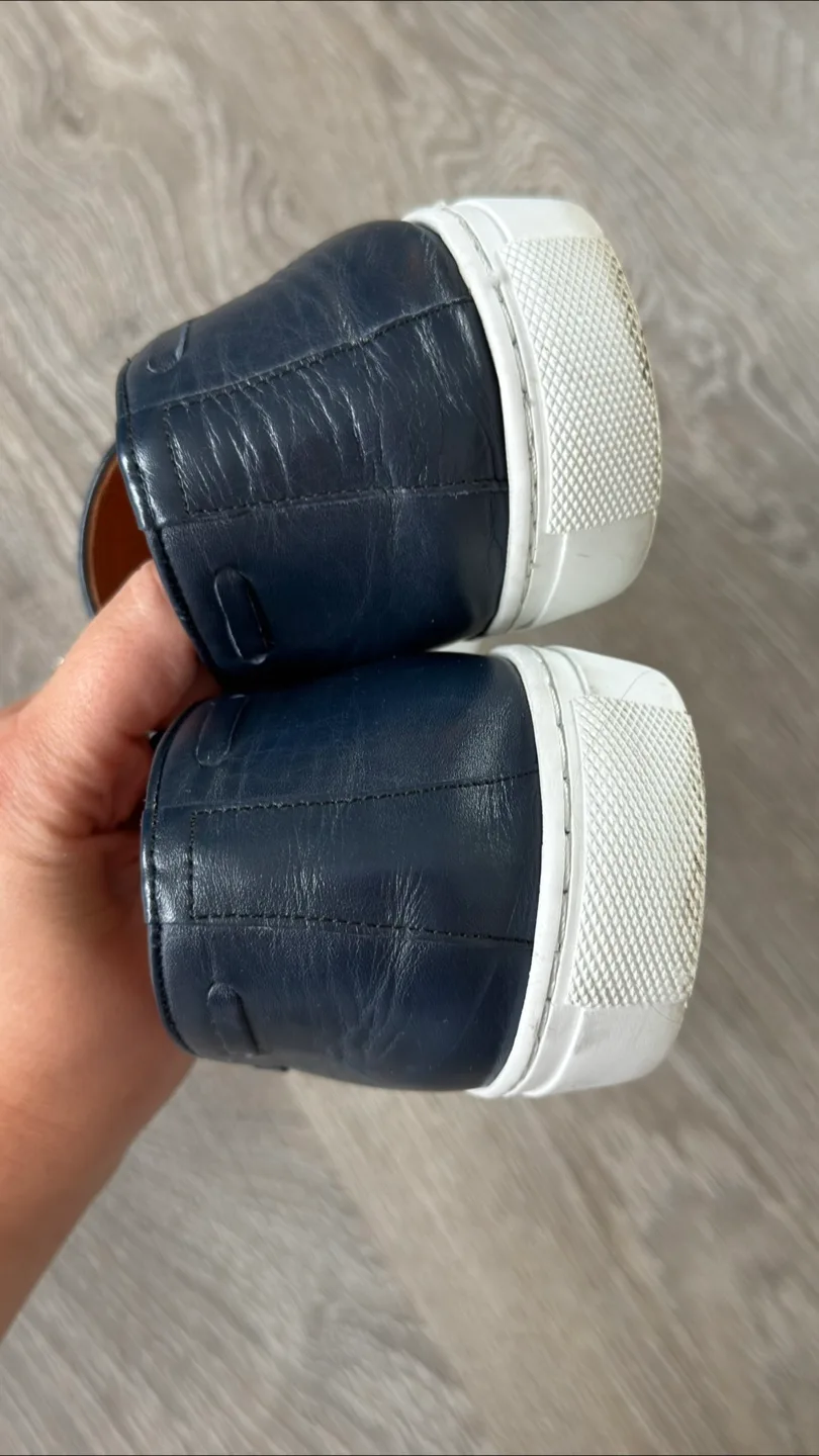 Men's Navy Blue Leather Tassel Loafers made in Italy 43 image indicator(6)