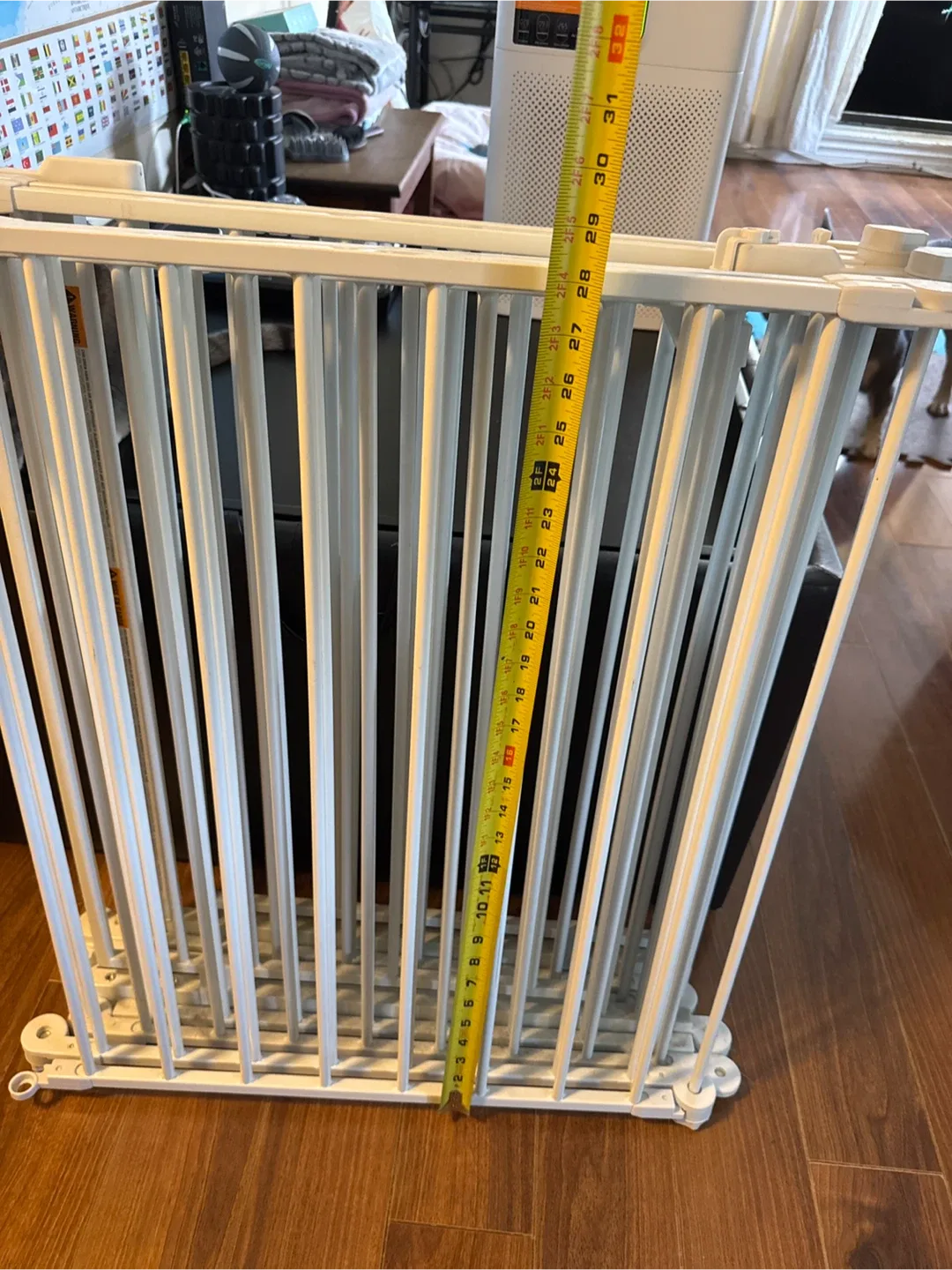 Adjustable puppy fence. image indicator(2)
