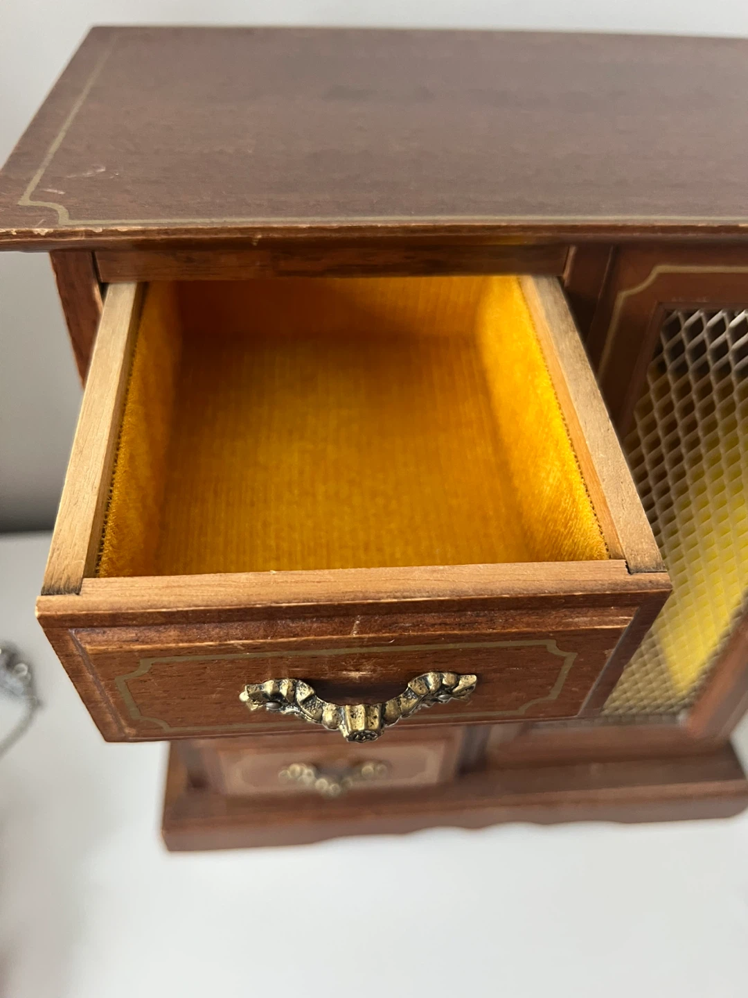 Vintage Wooden Jewelry Box🥕 - photo 3