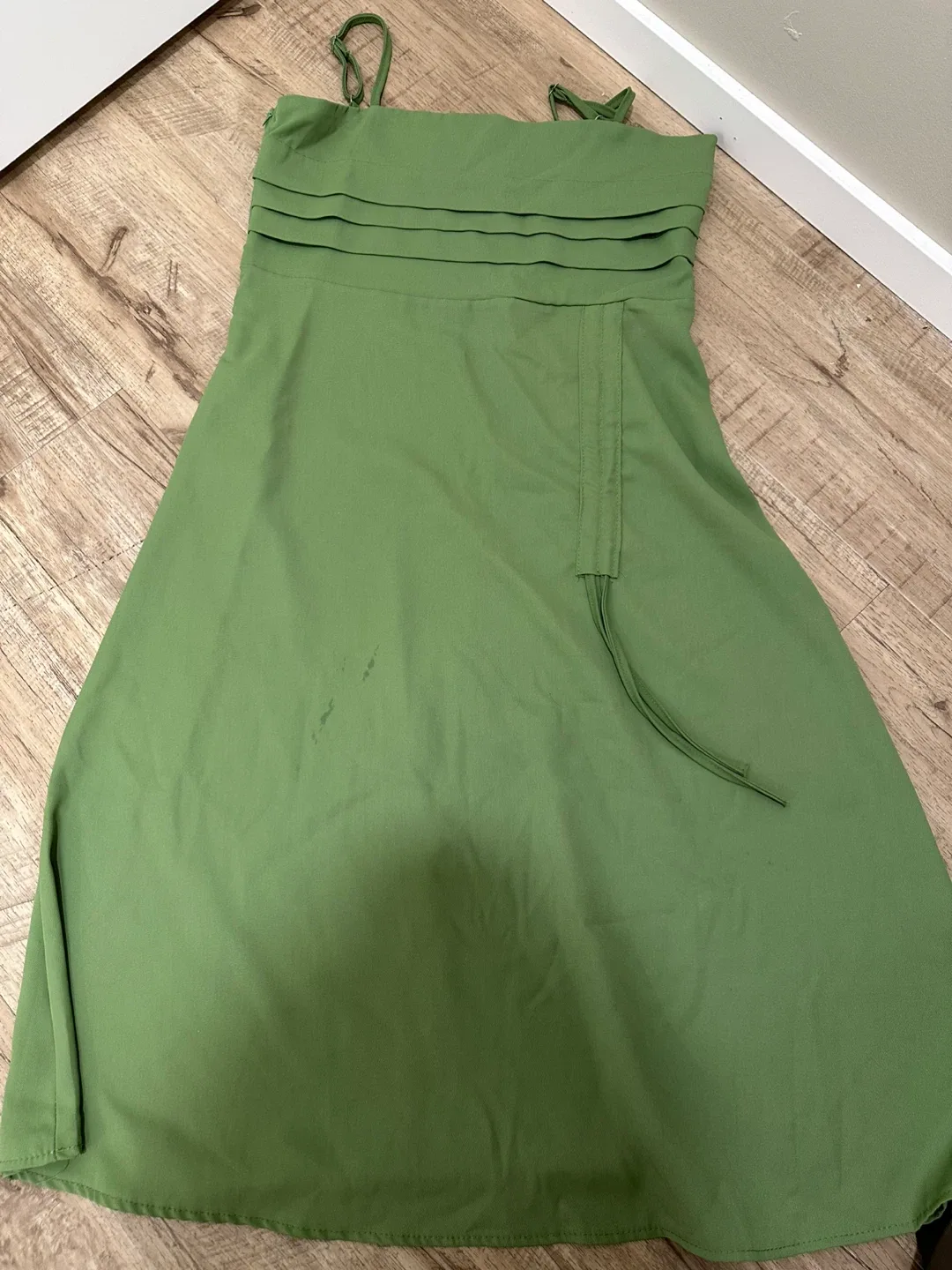 Green Sundress thumbnail
