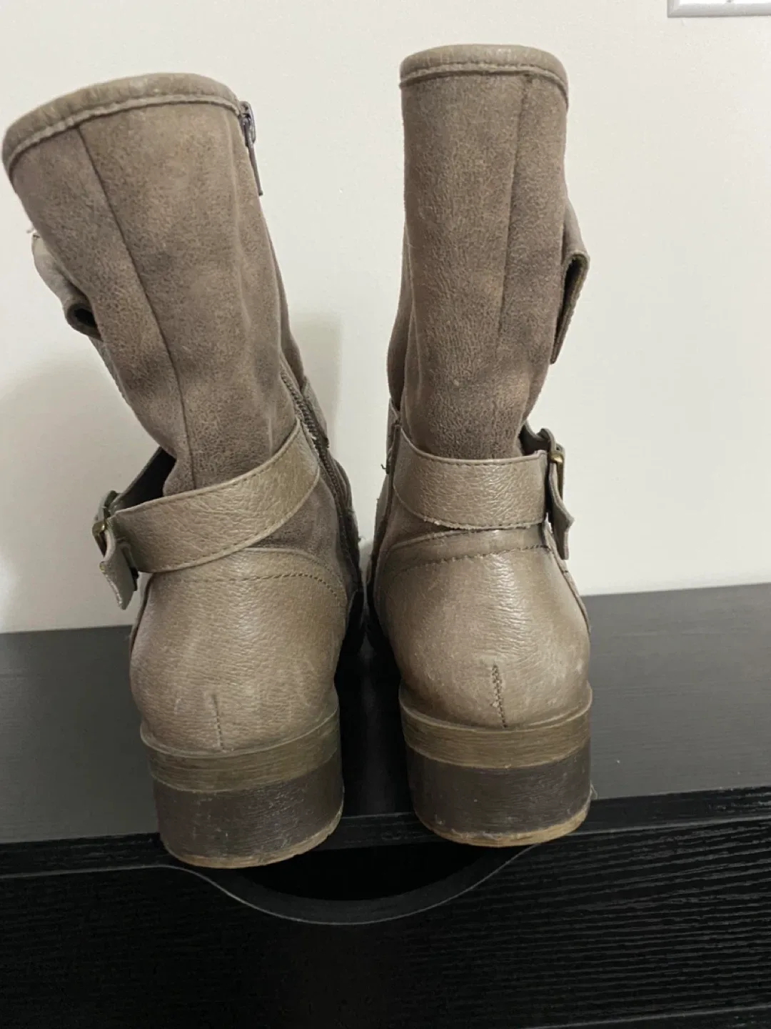 Bare Traps Winter Boots Women image indicator(4)