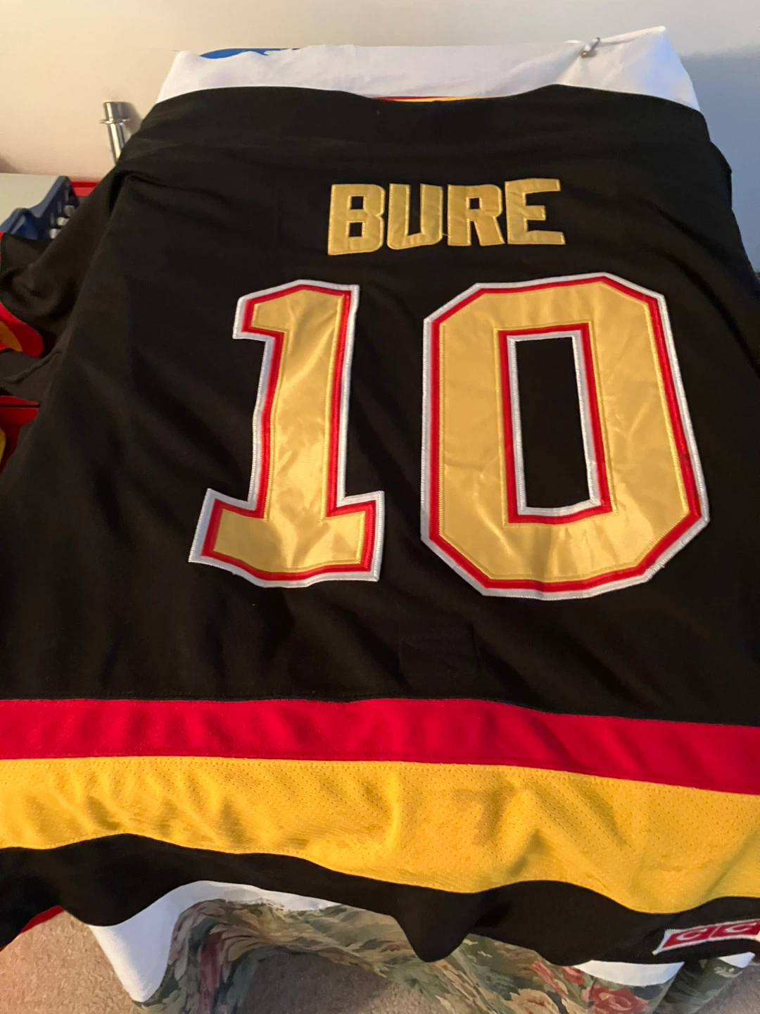Various prices Reebok NHL Hockey Jersey - Canucks & All-Star