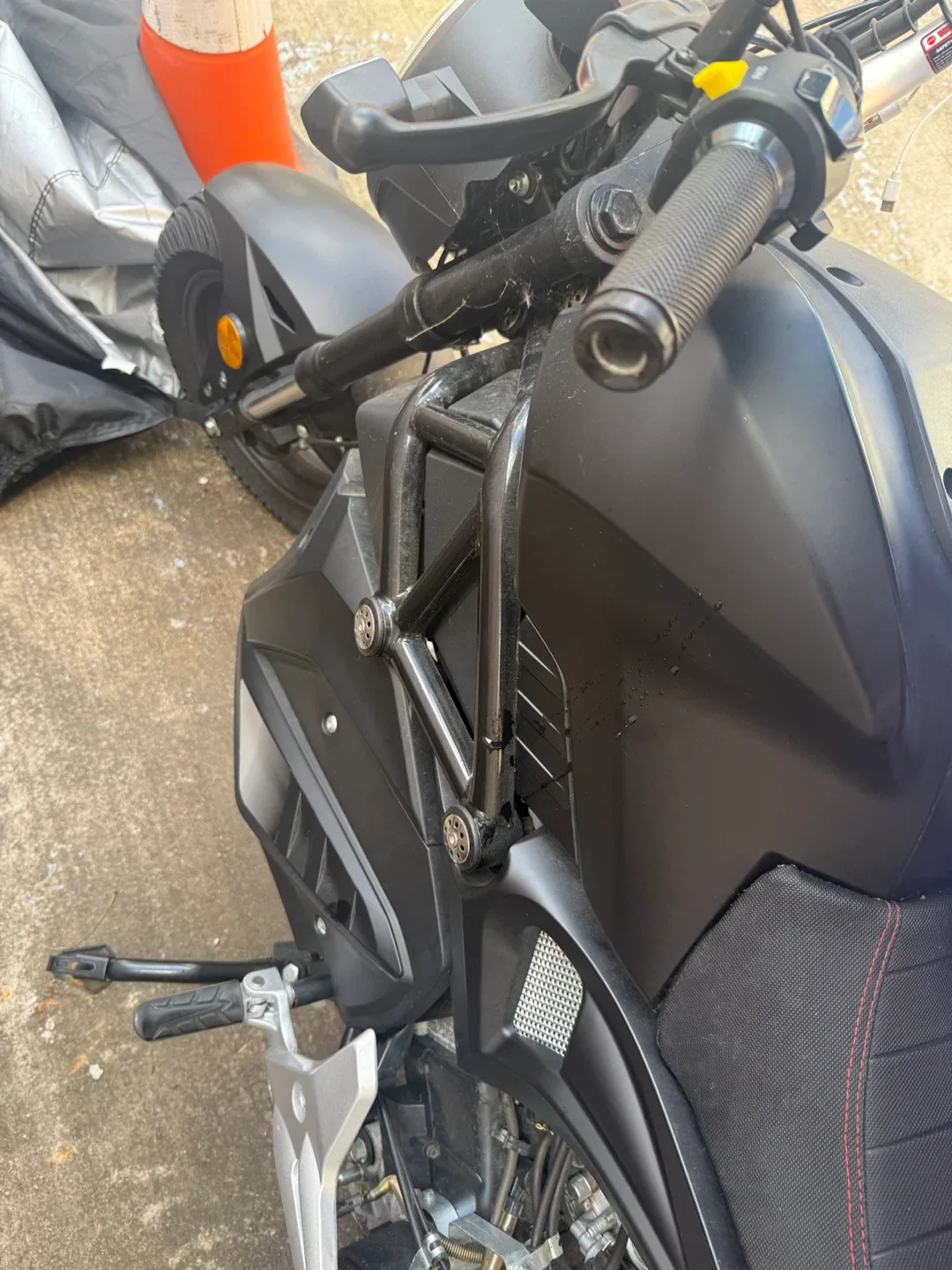 Black Motorcycle image indicator(5)