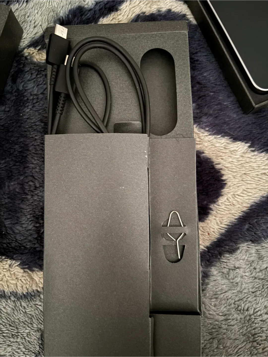 New Samsung Galaxy S23 FE image indicator(3)