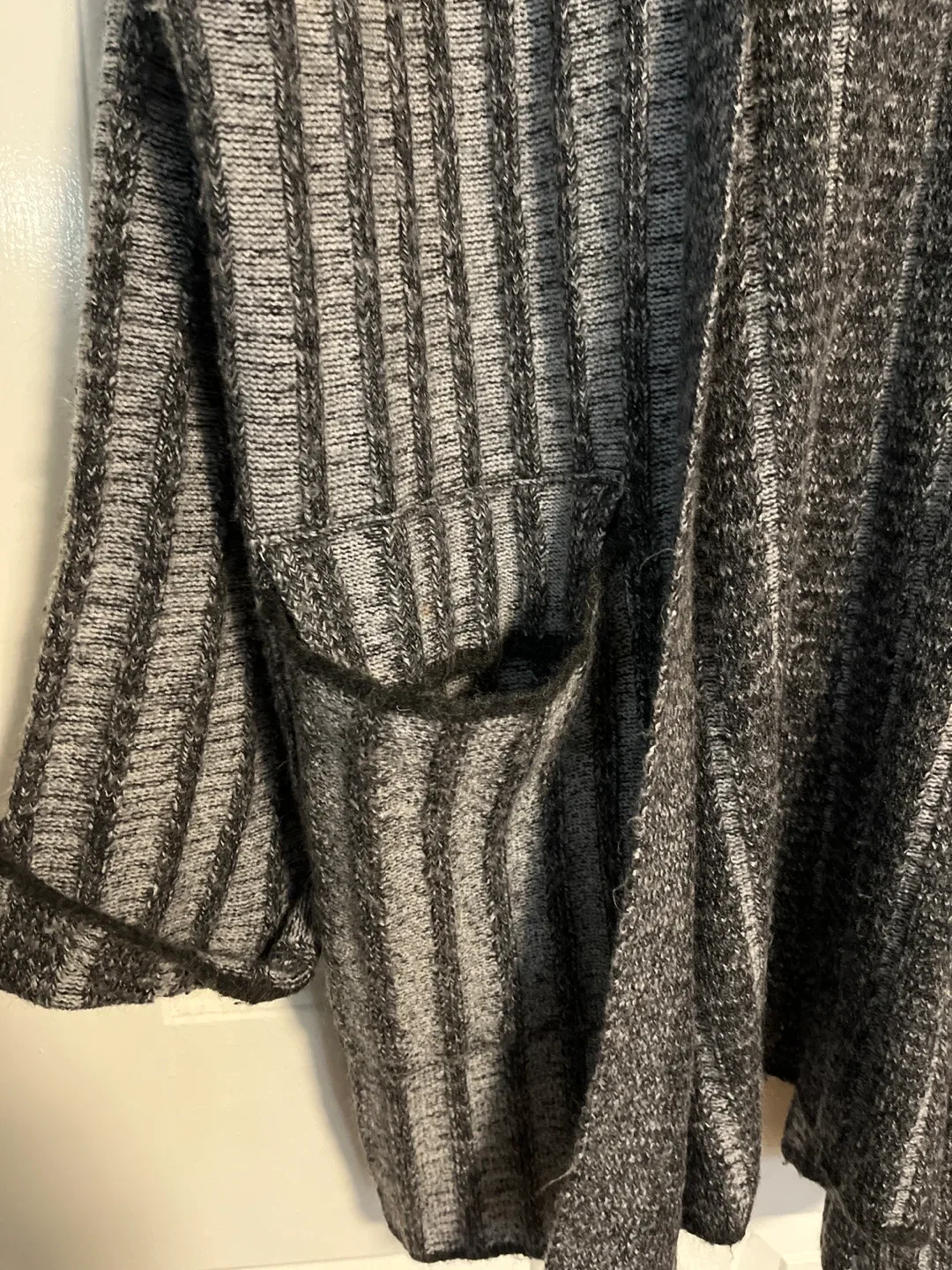 Zara Knit Hooded Cardigan - Size S like M image indicator(2)